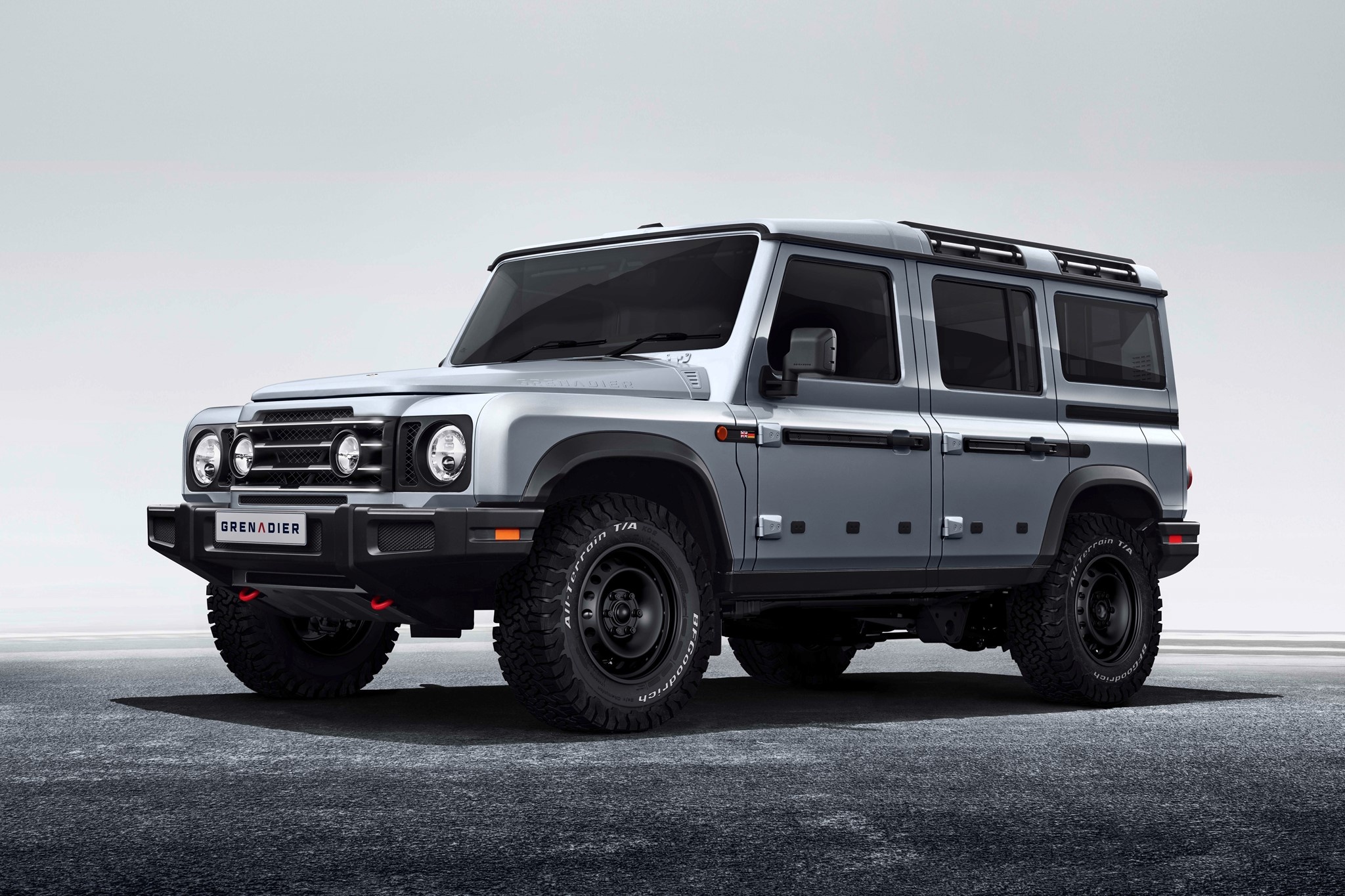 Land Rover thua kien cong ty start-up sao chep thiet ke Defender hinh anh