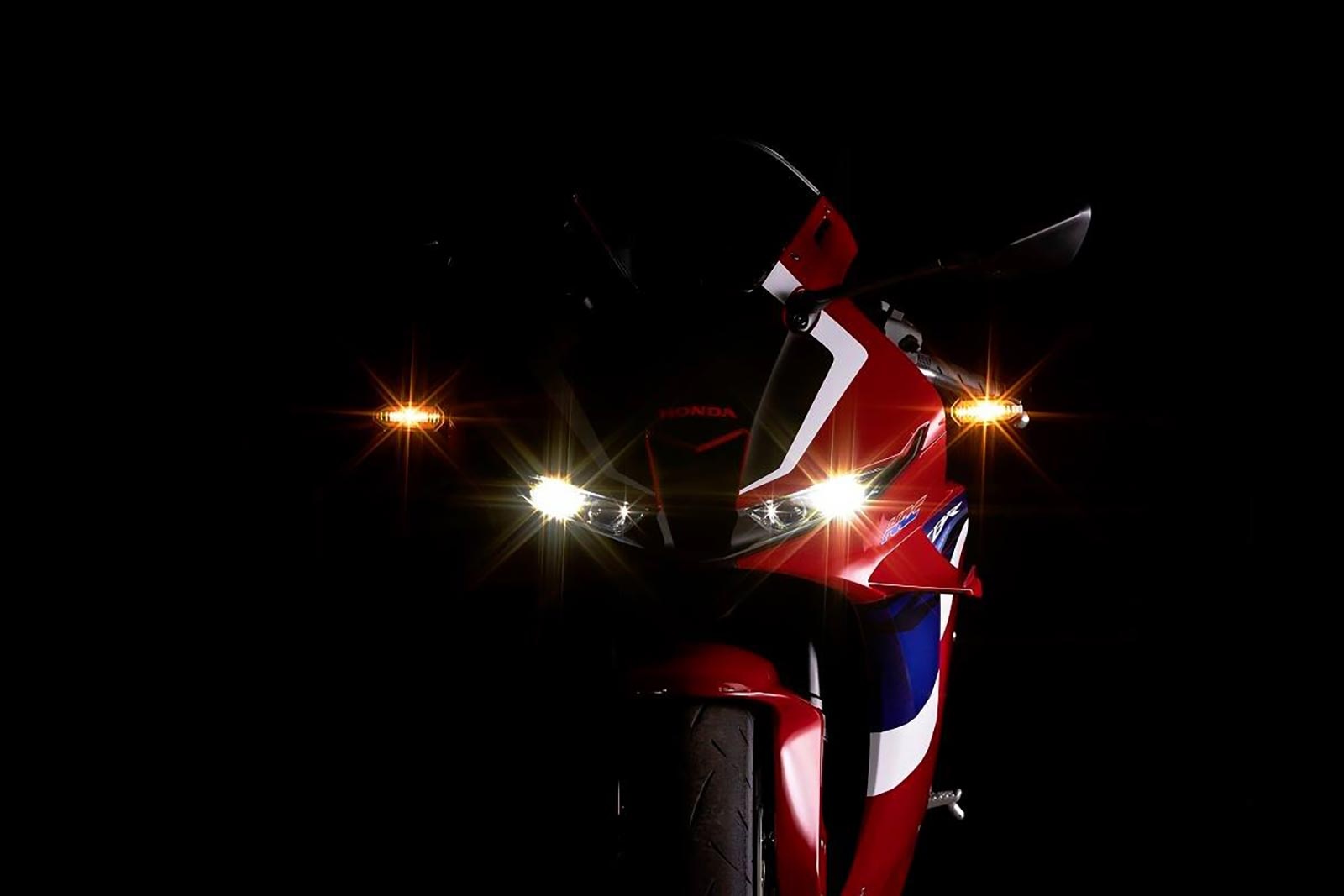sportbike cỡ trung ảnh 2 sportbike co trung anh 2