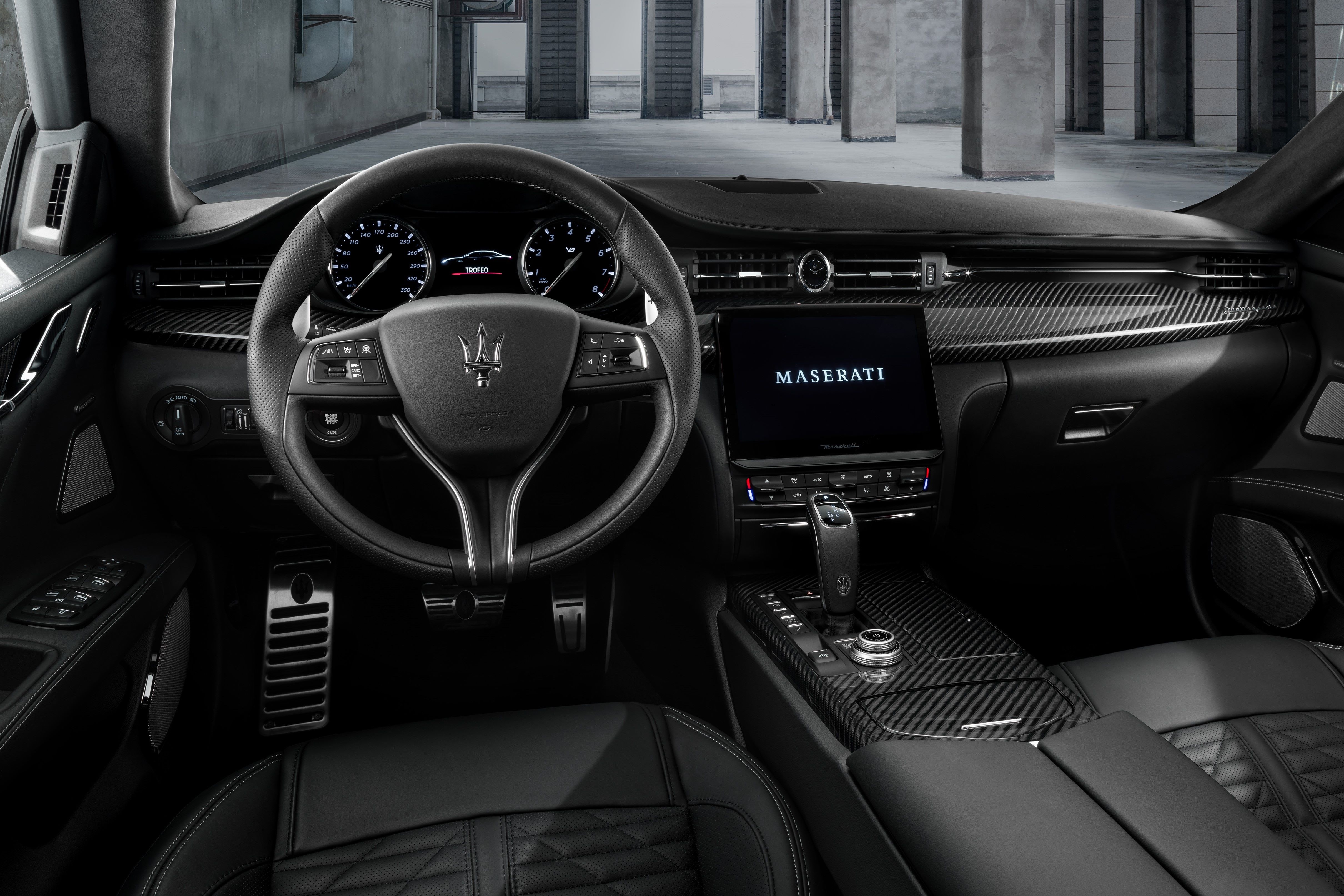 Maserati Levante Trofeo 2021 anh 10