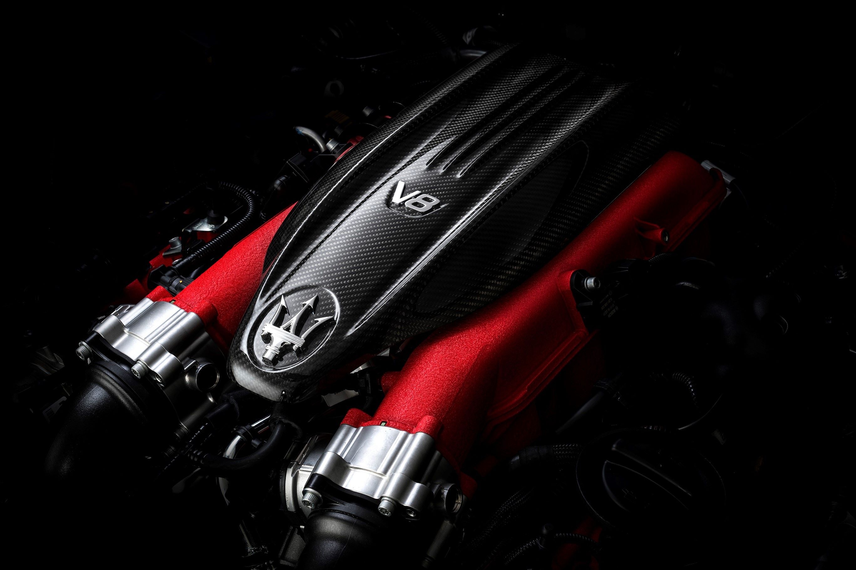 Maserati Levante Trofeo 2021 anh 3