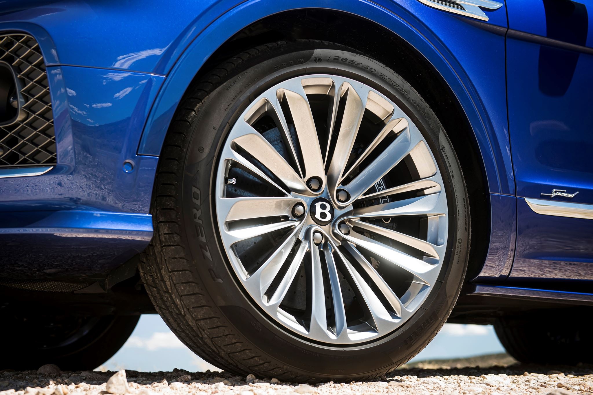 Bentley Bentayga Speed 2021 ảnh 4 Bentley Bentayga Speed 2021 anh 4