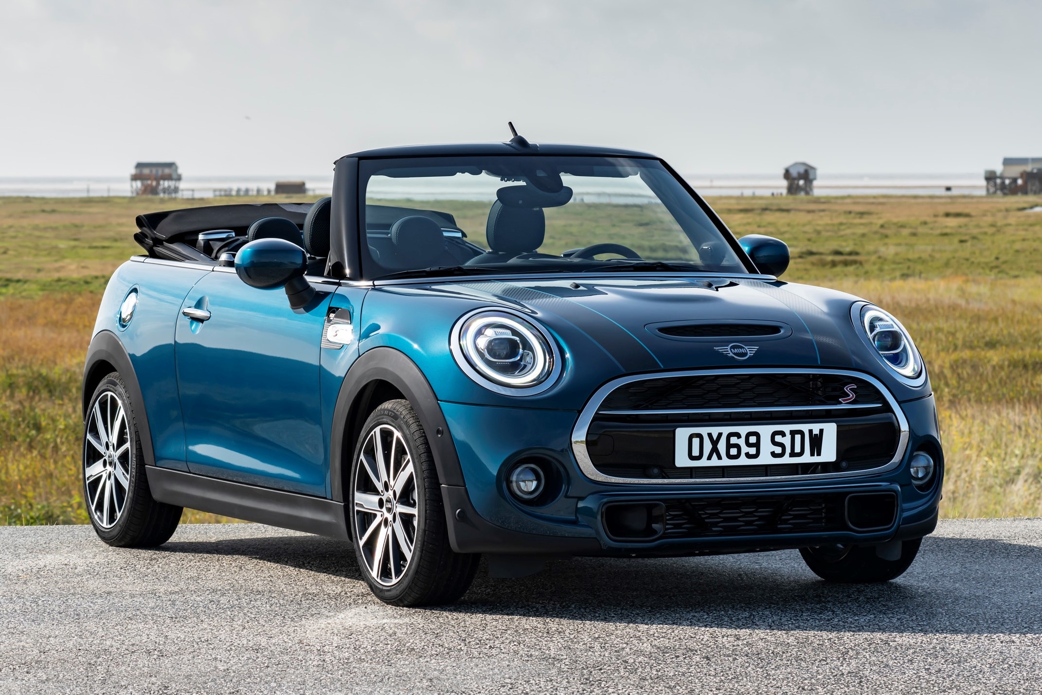 MINI Cooper mui tran se bi khai tu hinh anh