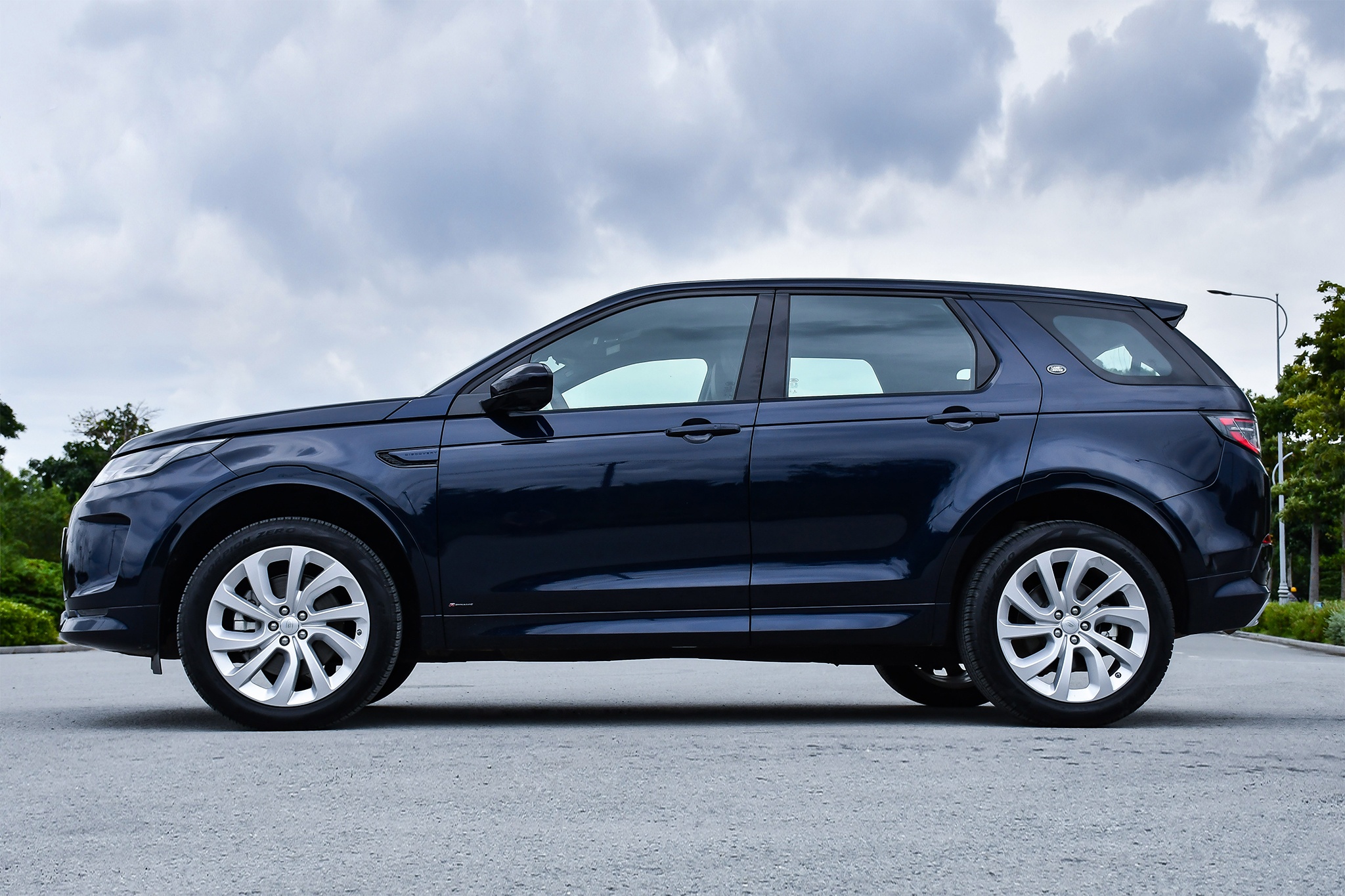 Land Rover Discovery Sport ảnh 6 Land Rover Discovery Sport anh 6