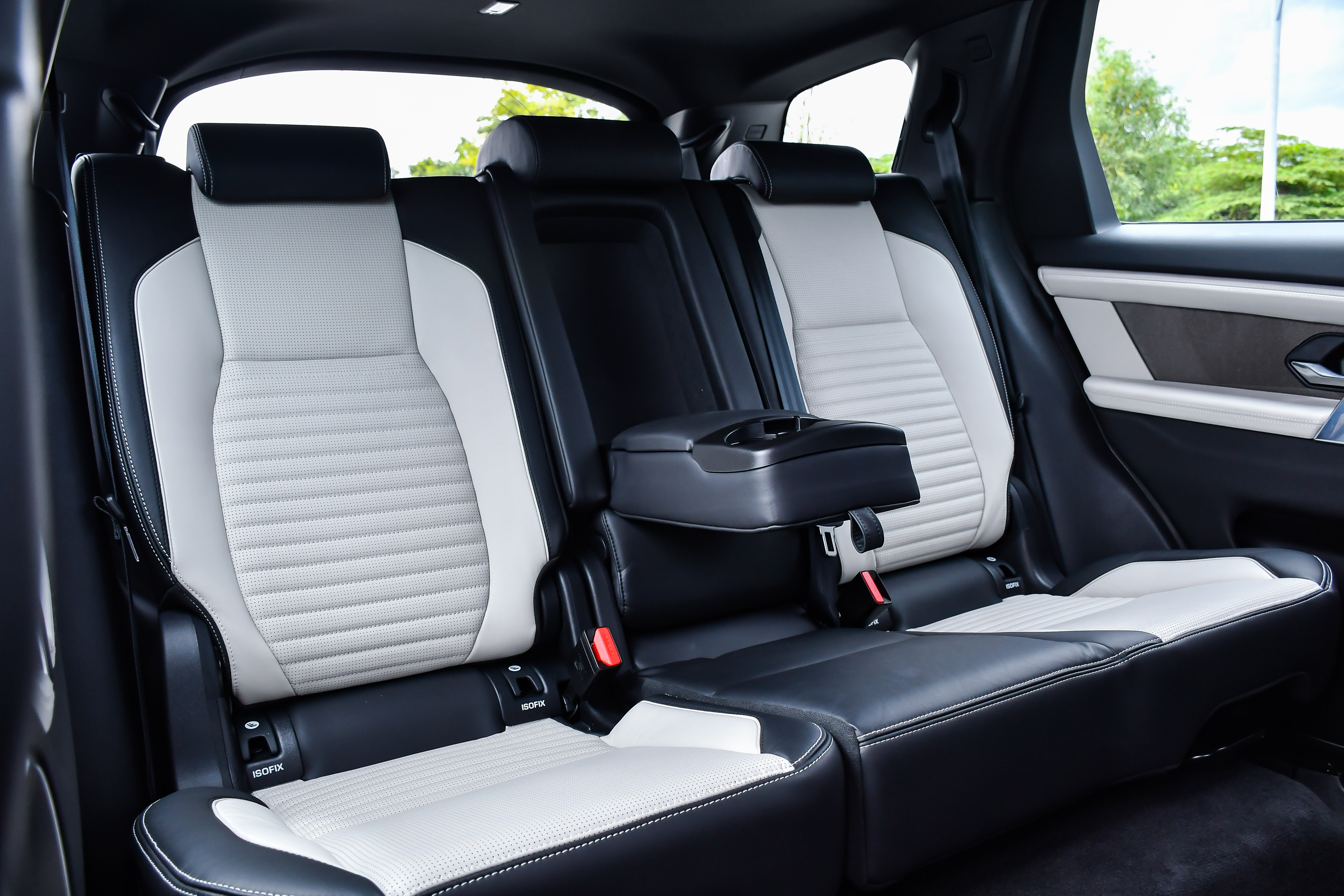 Land Rover Discovery Sport ảnh 18 Land Rover Discovery Sport anh 18