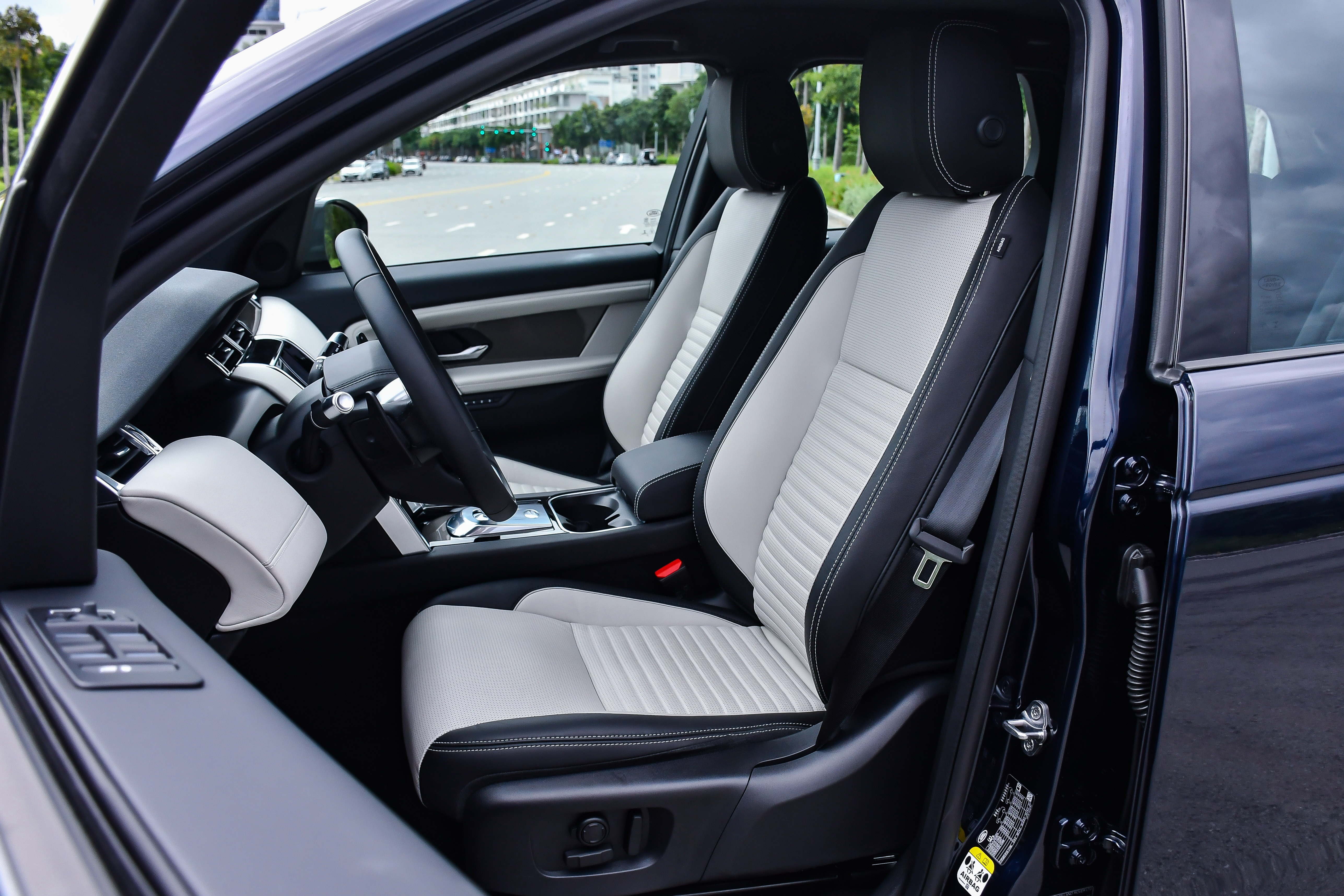 Land Rover Discovery Sport ảnh 17 Land Rover Discovery Sport anh 17