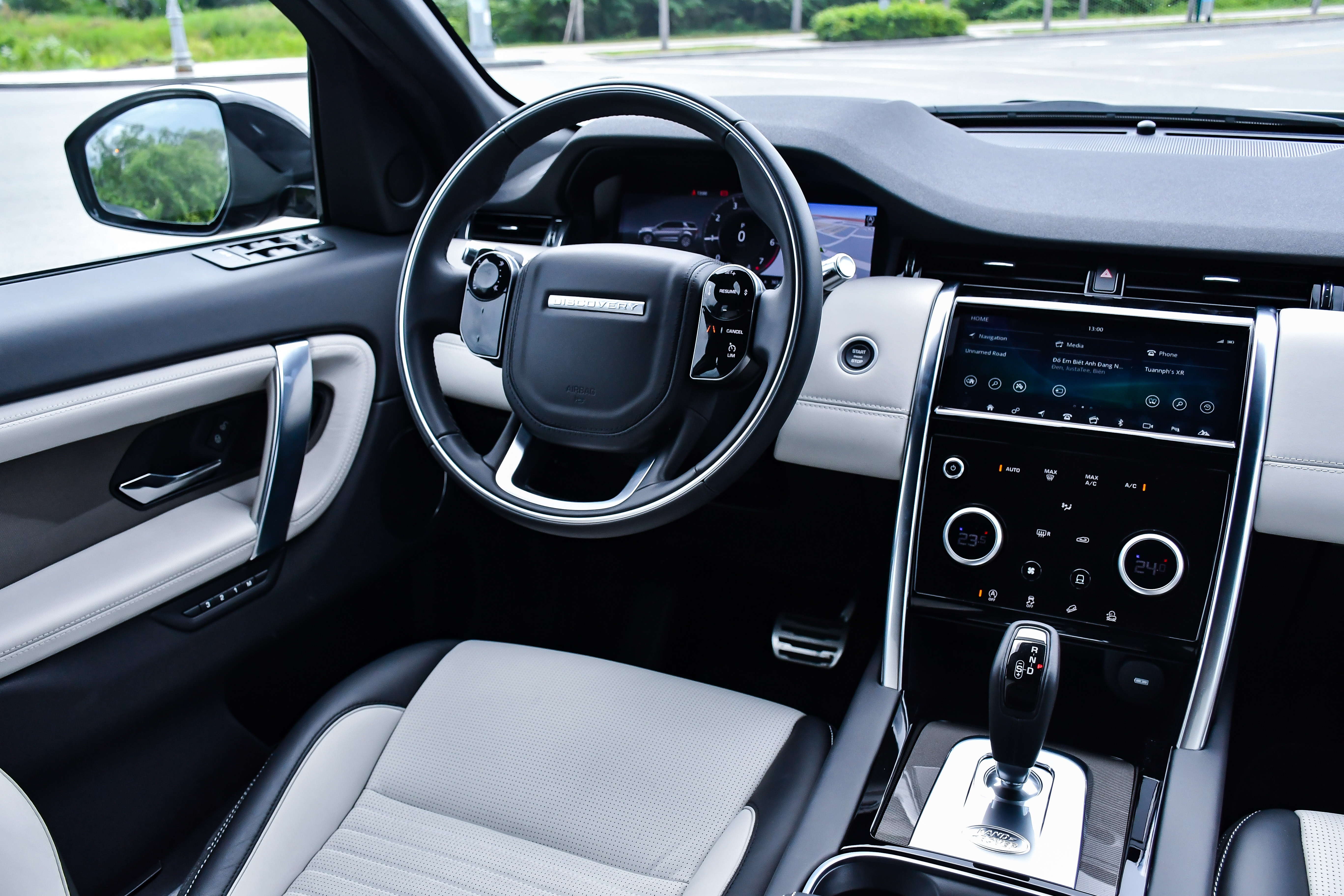 Land Rover Discovery Sport anh 12