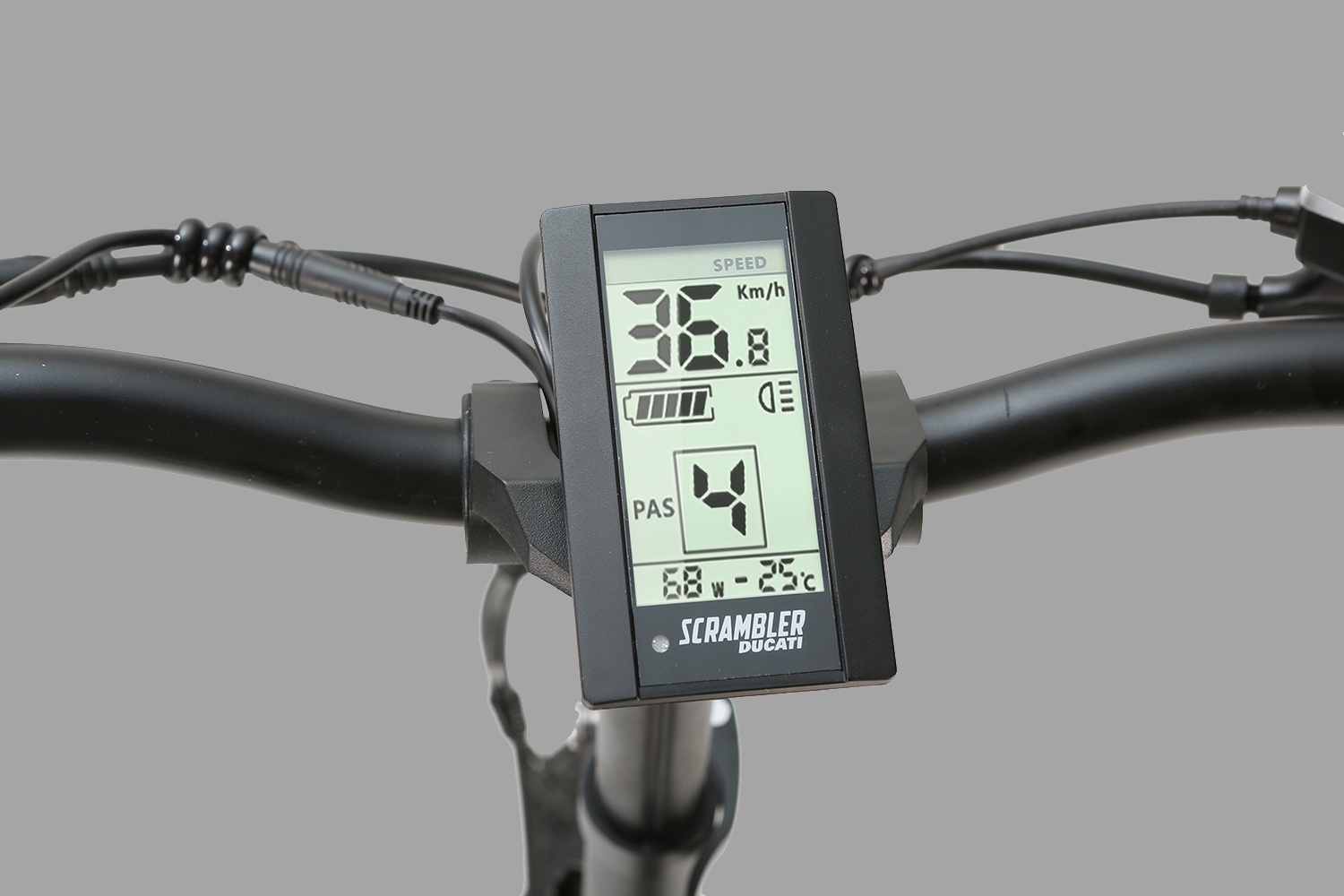 xe dap tro luc dien anh 4