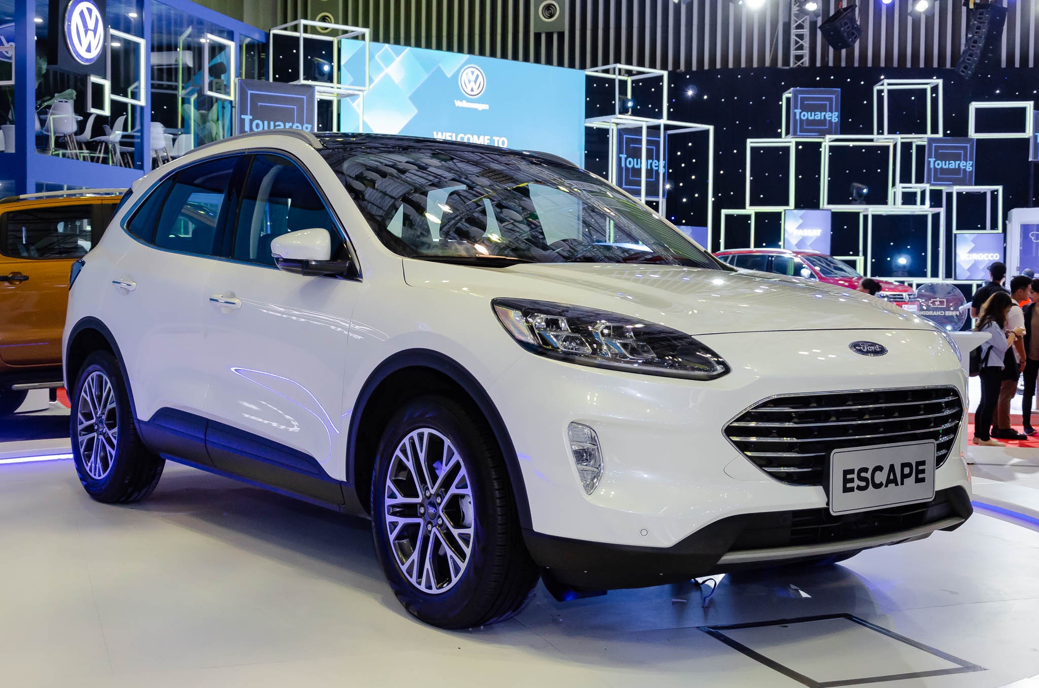 Ford Escape 7 chỗ ảnh 1 Ford Escape 7 cho anh 1