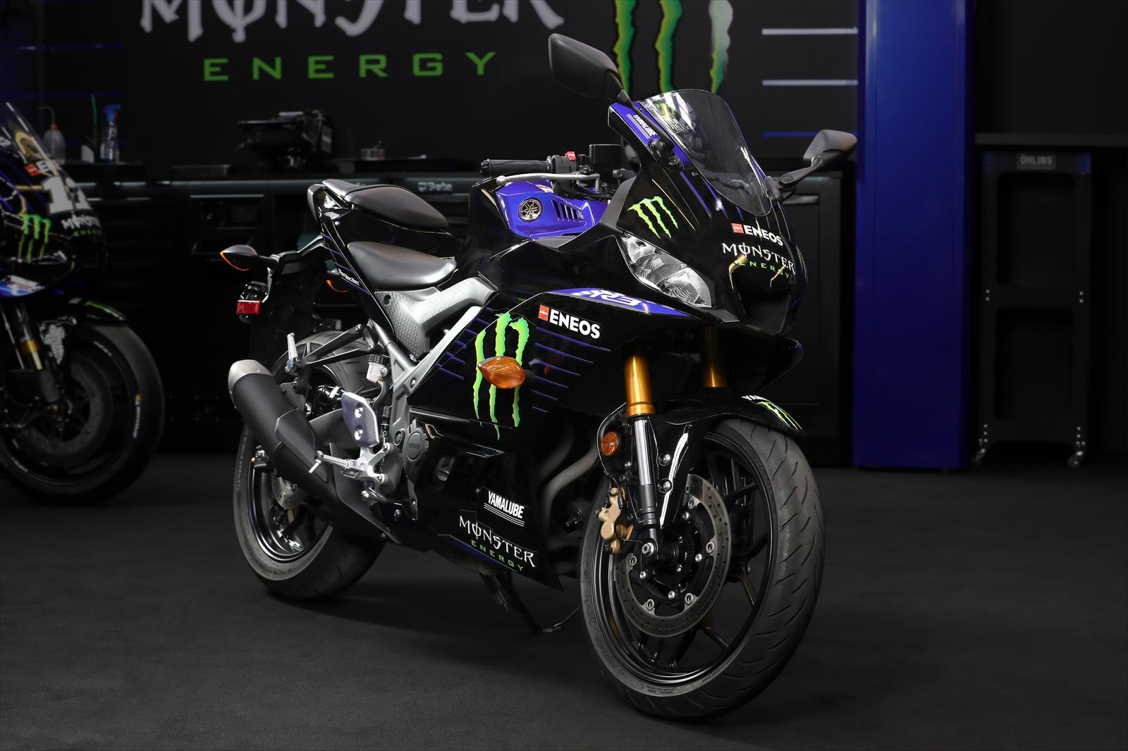 Yamaha YZF-R3 2021 anh 2