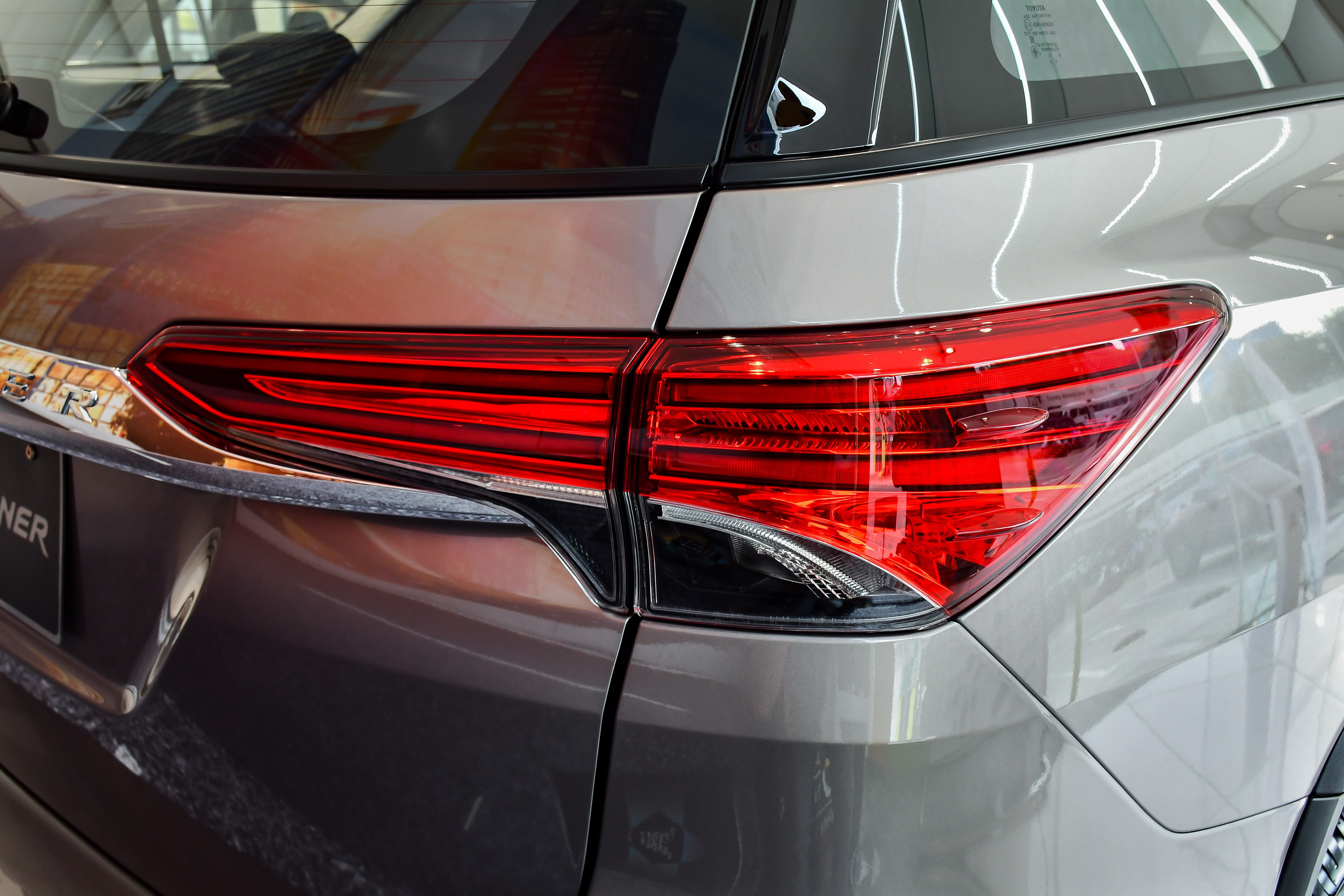 Toyota Fortuner 2021 ảnh 14 Toyota Fortuner 2021 anh 14