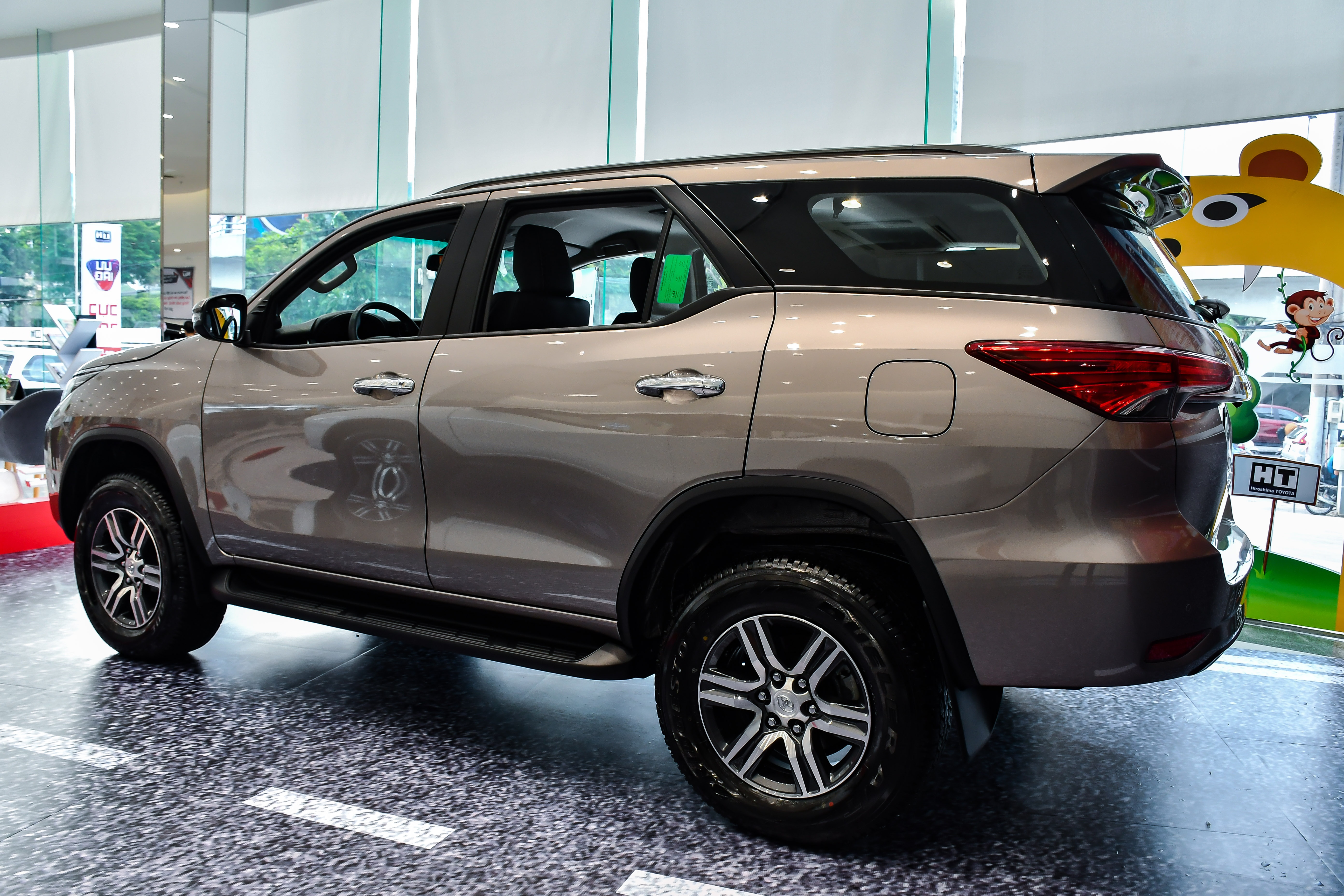 Toyota Fortuner 2021 ảnh 8 Toyota Fortuner 2021 anh 8