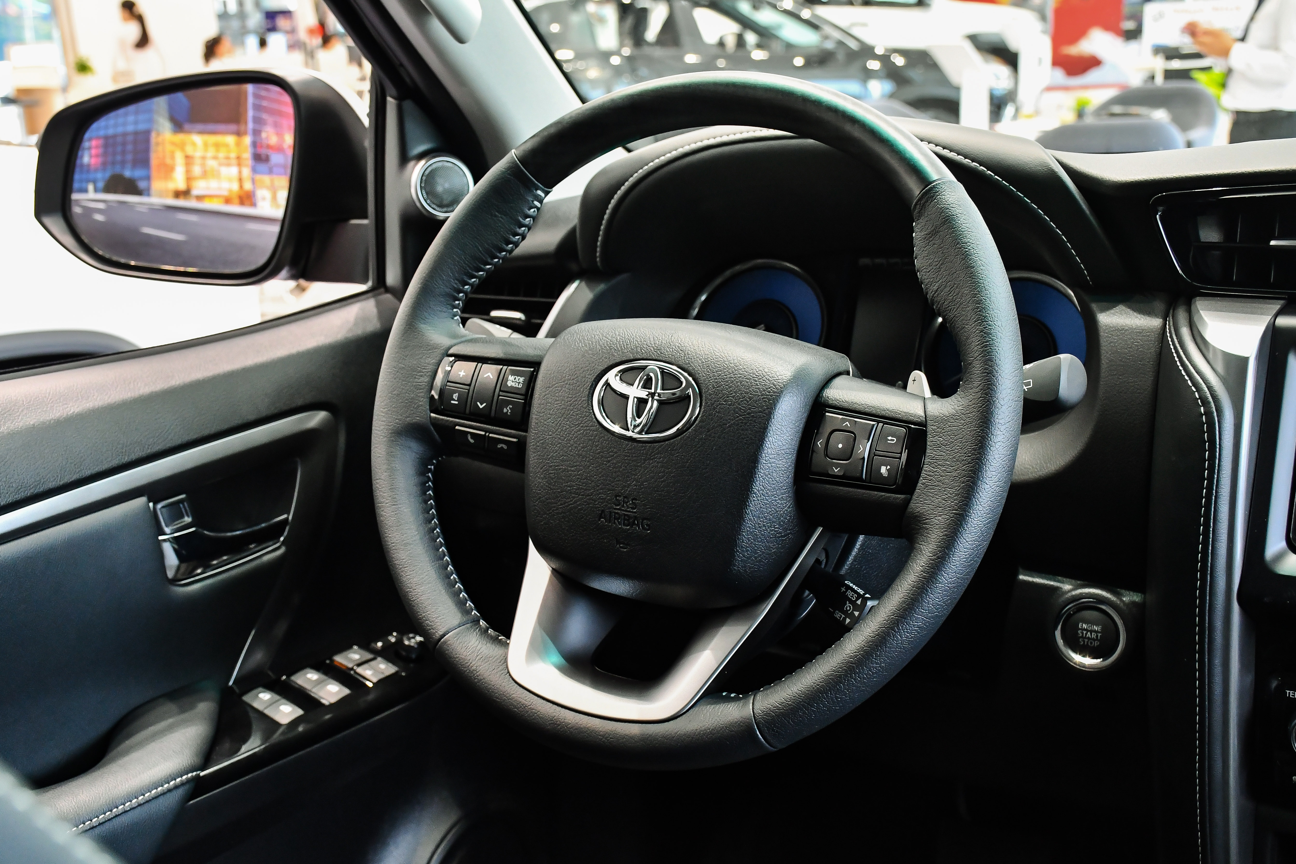 Toyota Fortuner 2021 ảnh 19 Toyota Fortuner 2021 anh 19