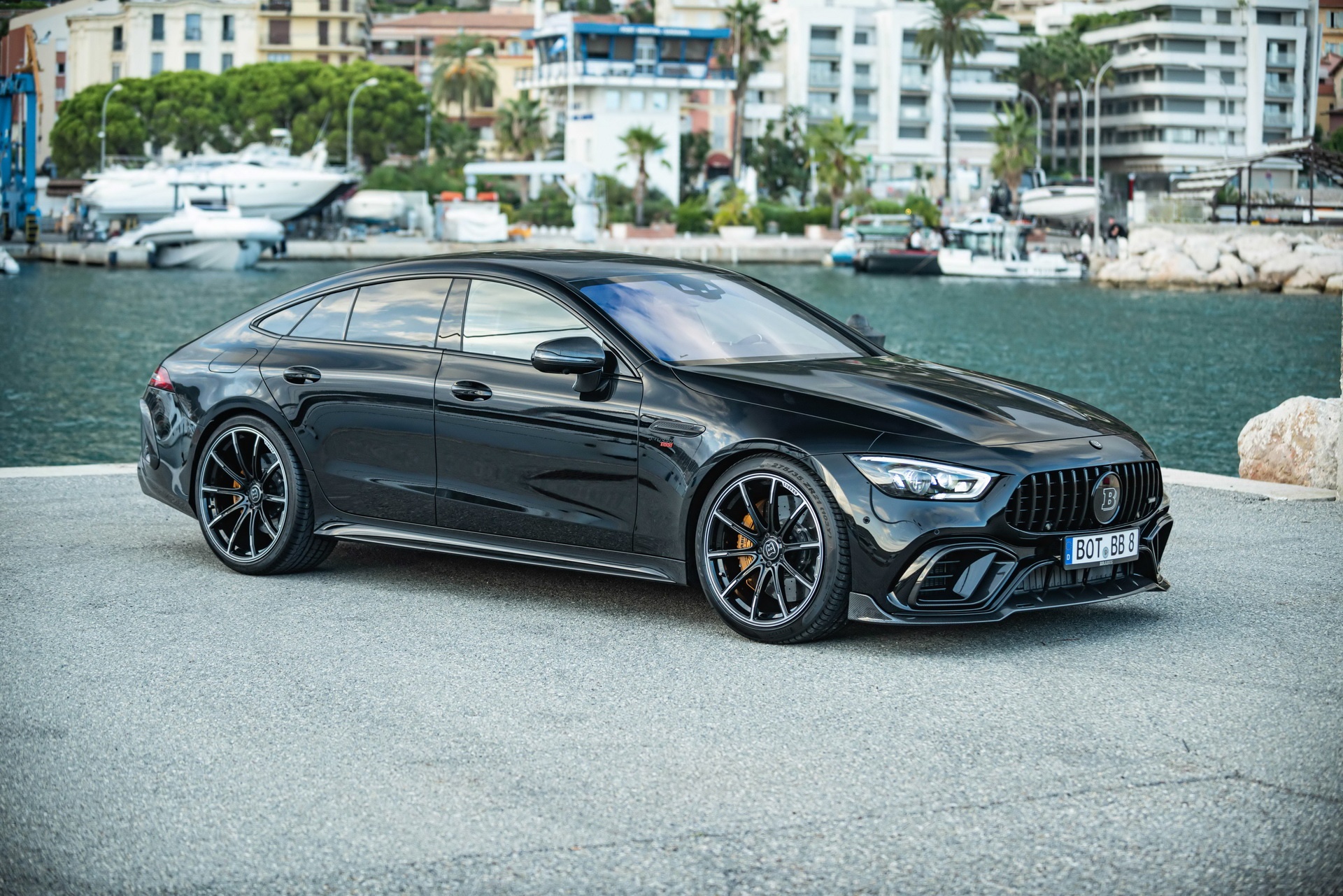 Mercedes-AMG GT 63 anh 8