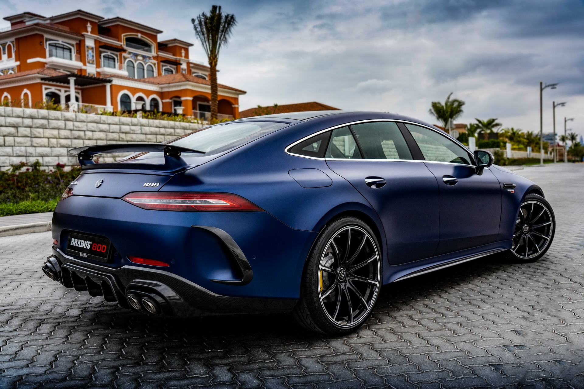 Mercedes-AMG GT 63 anh 12