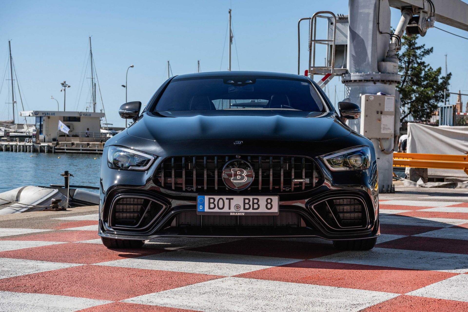 Mercedes-AMG GT 63 anh 5