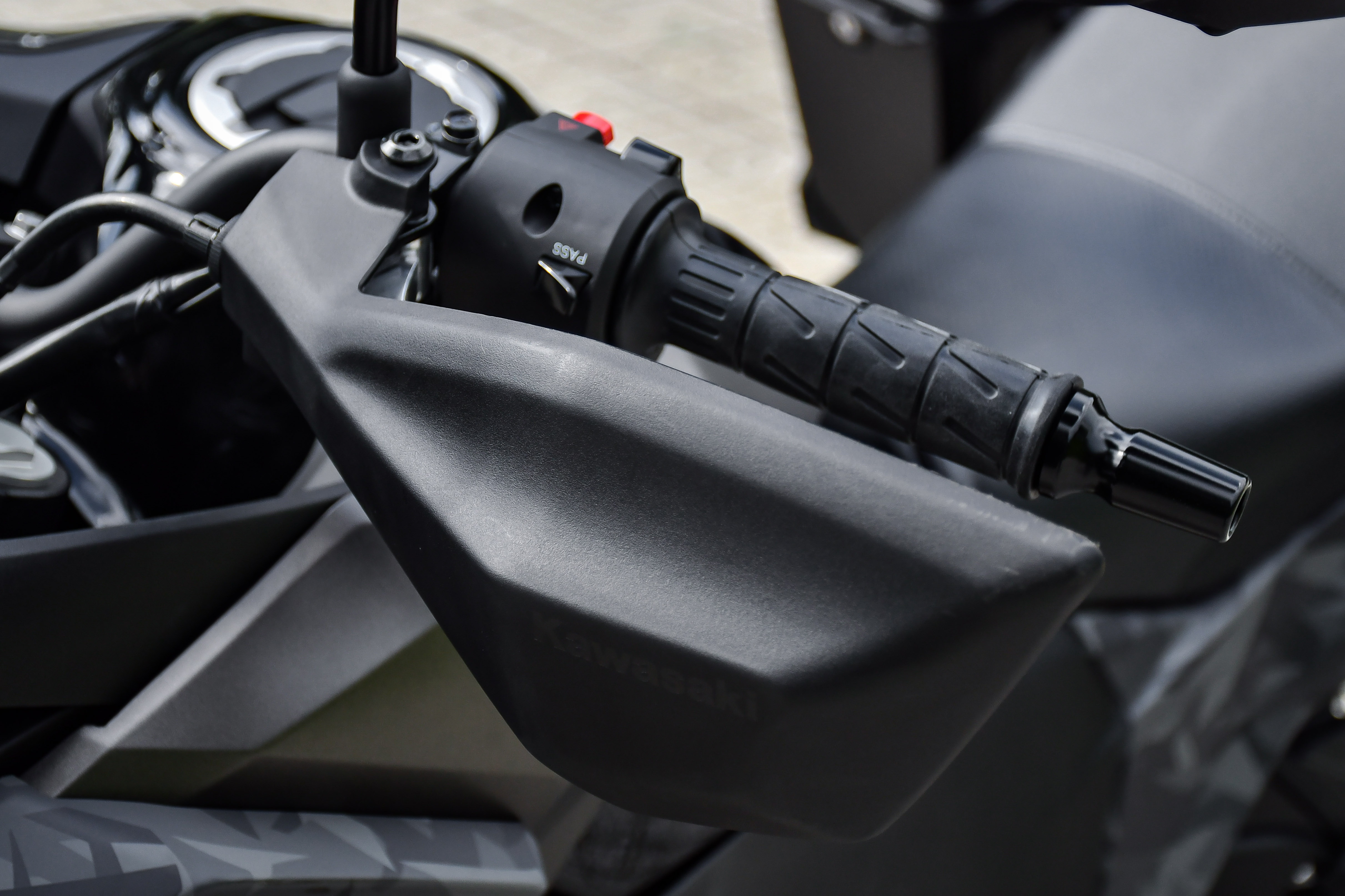 Kawasaki Versys 300 Tourer ảnh 16 Kawasaki Versys 300 Tourer anh 16