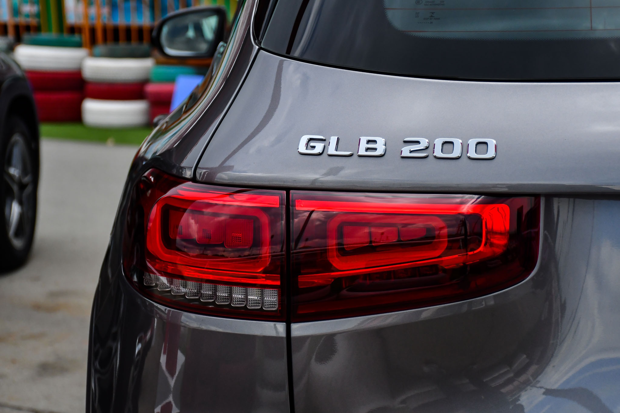 Mercedes GLB 200 AMG anh 8