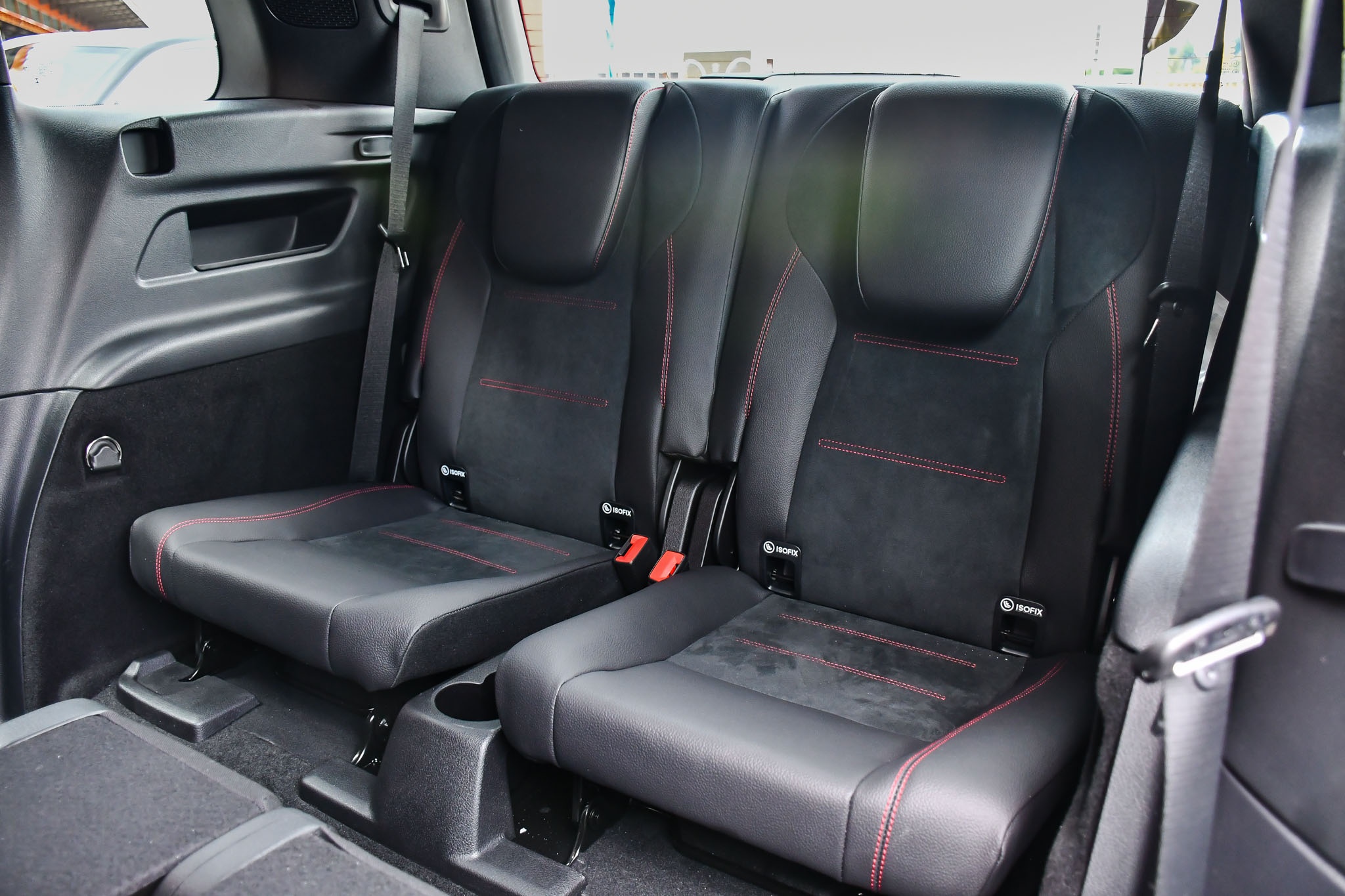 Mercedes-Benz GLB 200 ảnh 12 Mercedes-Benz GLB 200 anh 12