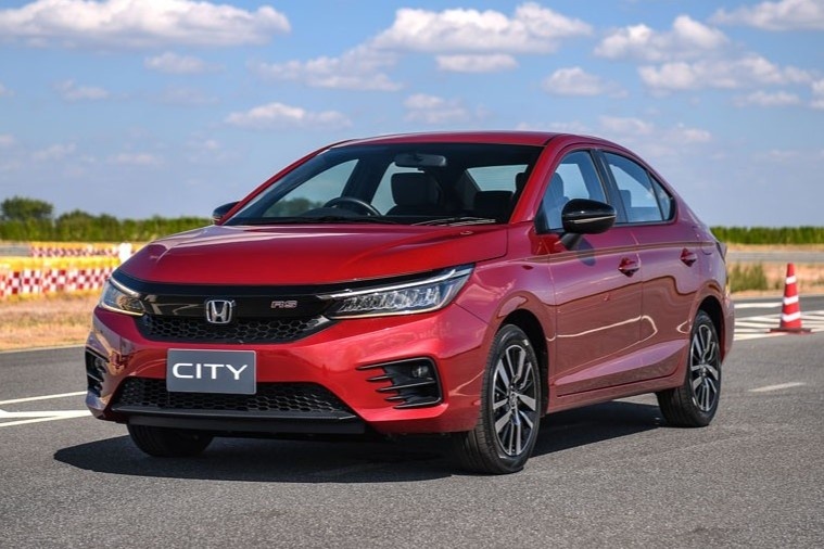 Loat xe du kien duoc ra mat phien ban moi tai Viet Nam hinh anh