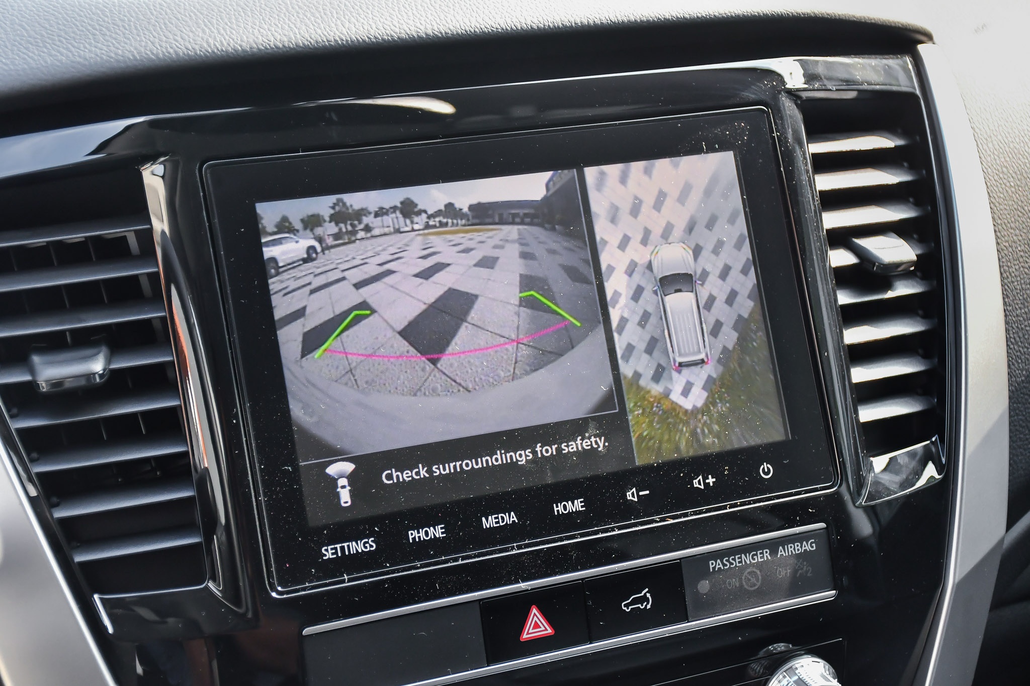 Mitsubishi Pajero Sport 2020 ảnh 20 Mitsubishi Pajero Sport 2020 anh 20