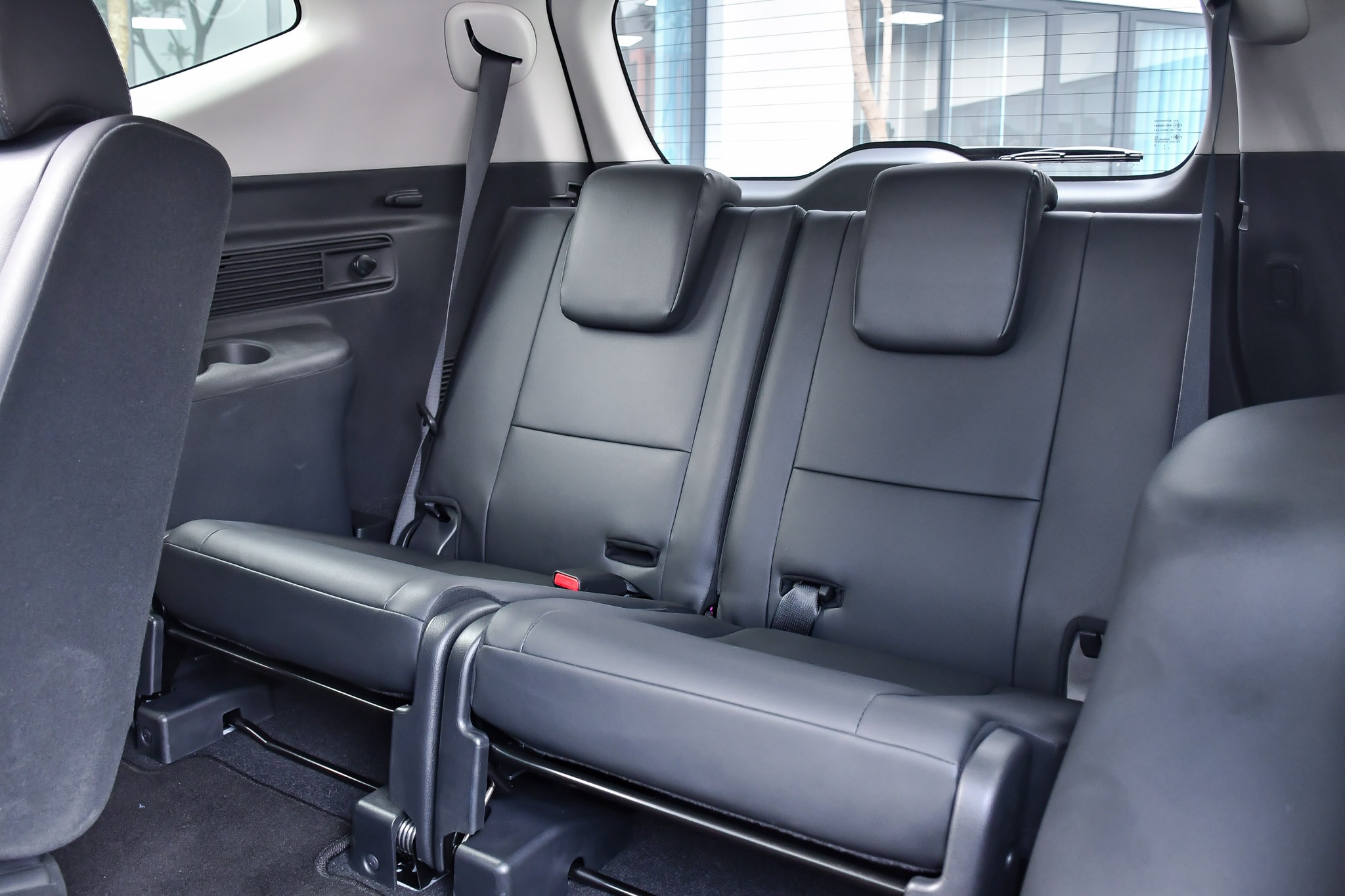 Mitsubishi Pajero Sport 2020 anh 26