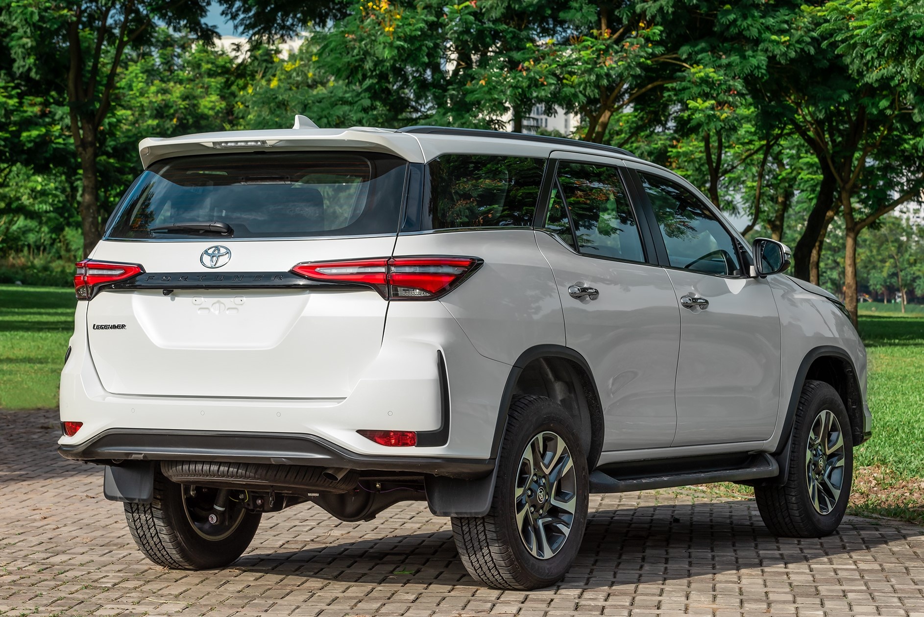 SUV 7 chỗ ảnh 5 SUV 7 cho anh 5