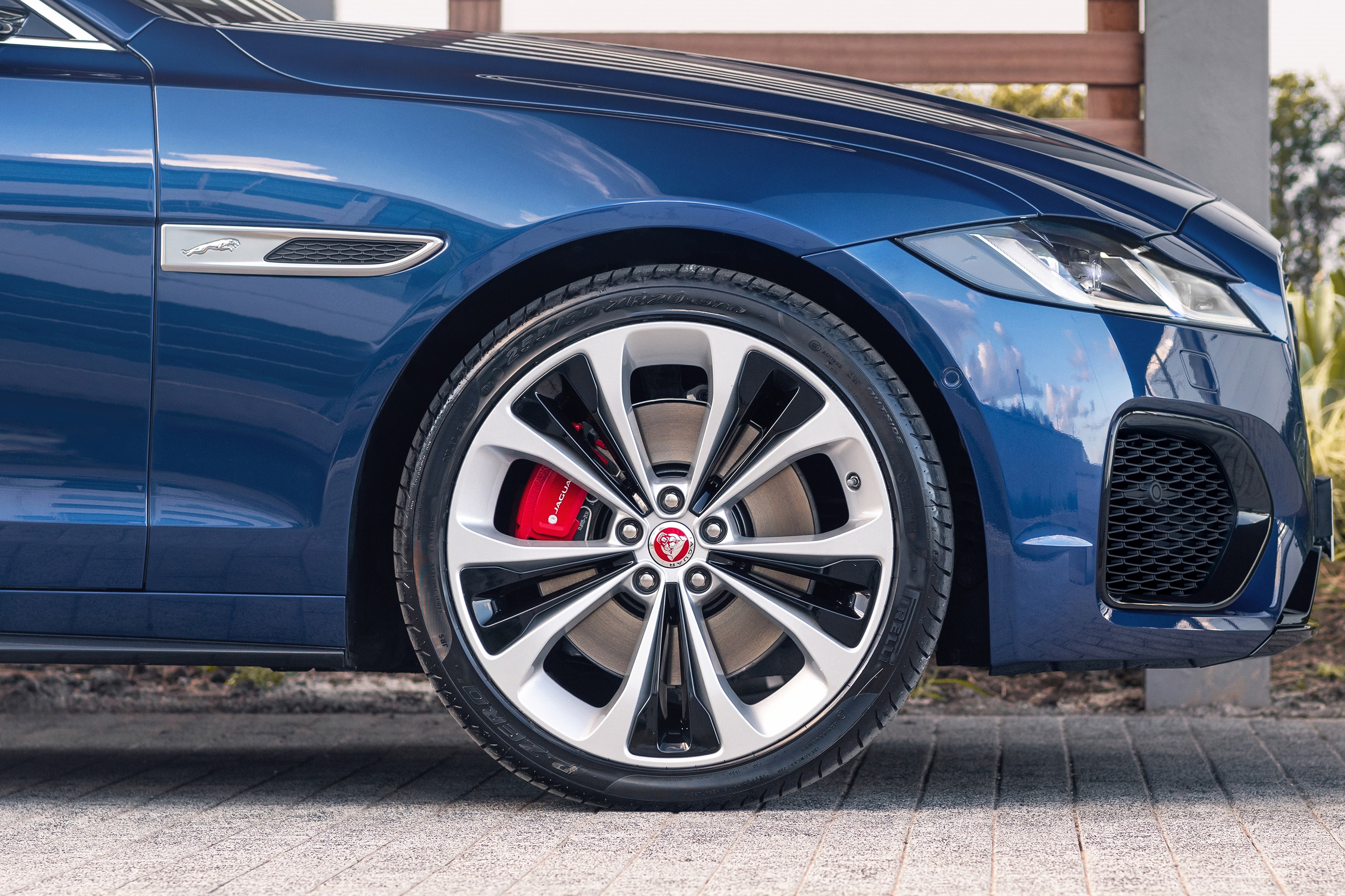 Jaguar XF 2021 ảnh 7 Jaguar XF 2021 anh 7