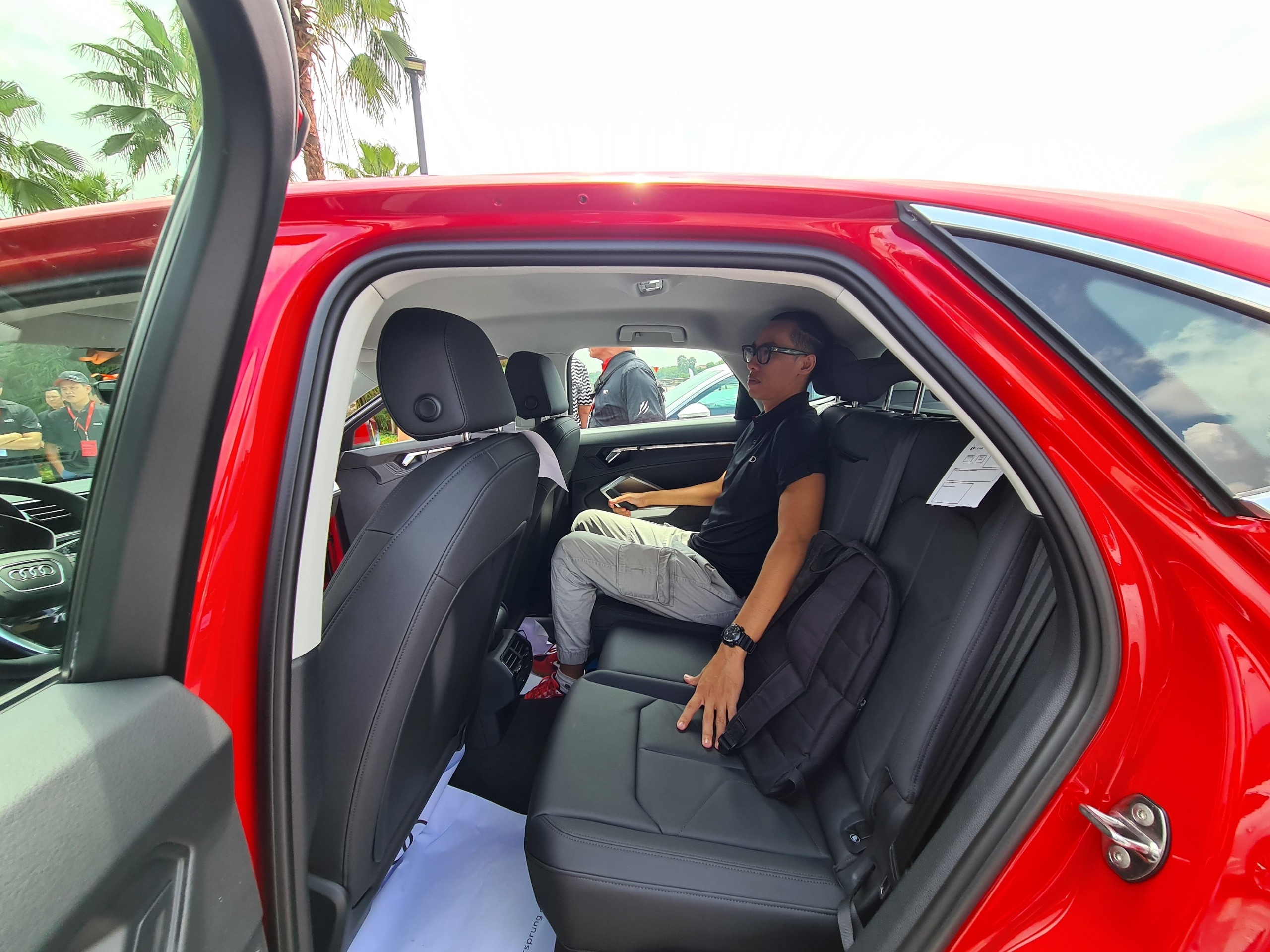 Audi Q3 Sportback anh 8