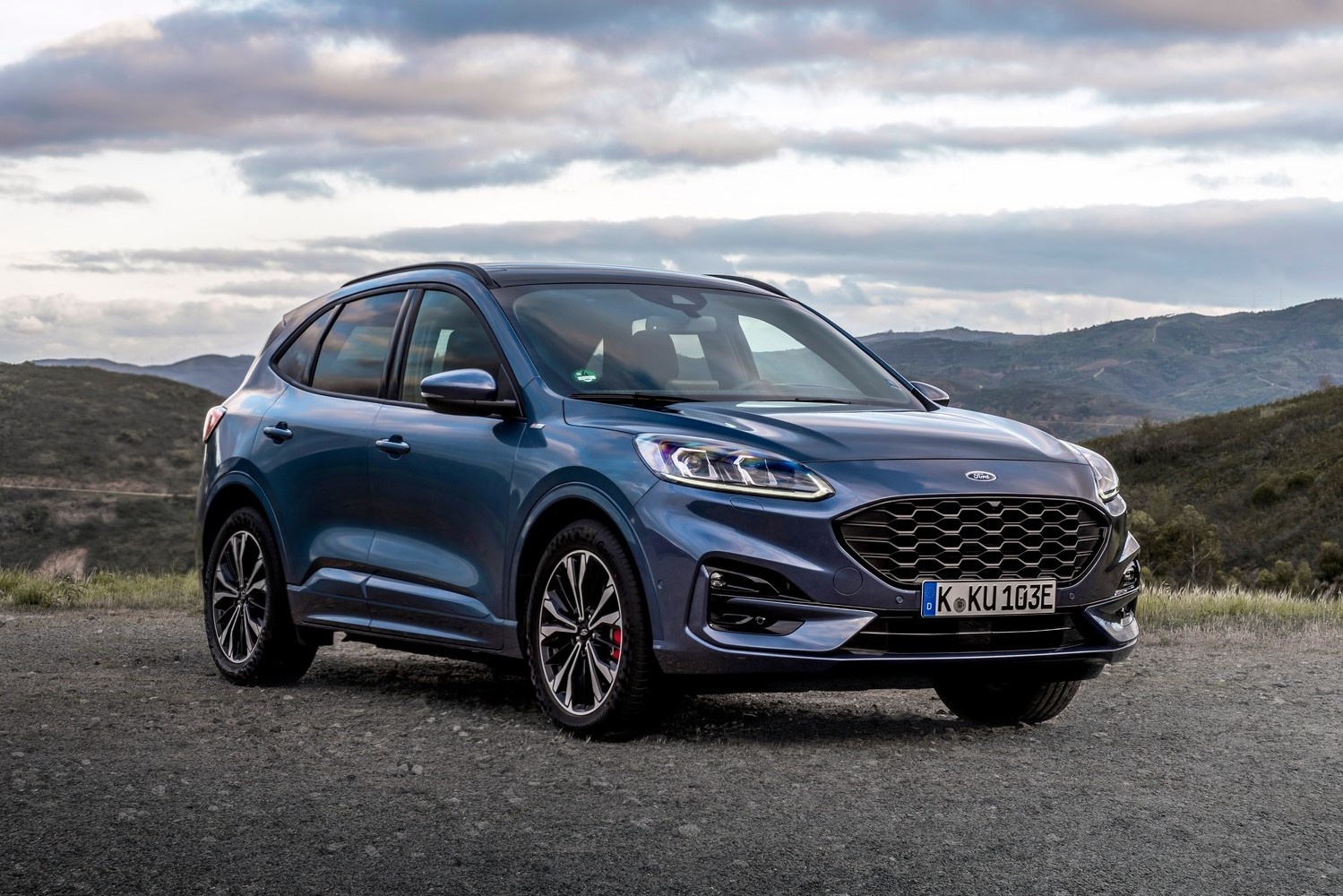 Ford Escape vuot muc khi thai cho phep tai chau Au hinh anh