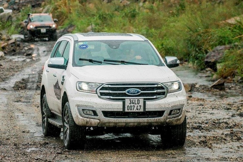 Nhung mau xe nhap khau duoc giam phi truoc ba trong thang 10 hinh anh