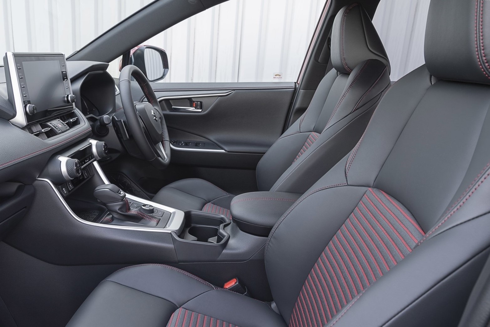 Suzuki Across 2021 ảnh 5 Suzuki Across 2021 anh 5