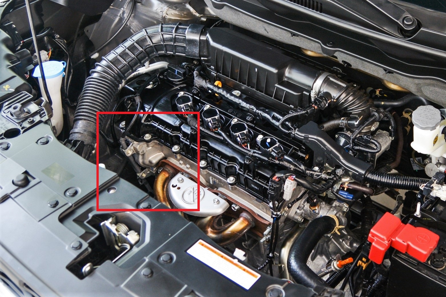 Suzuki XL7 thấm dầu ảnh 4 Suzuki XL7 tham dau anh 4