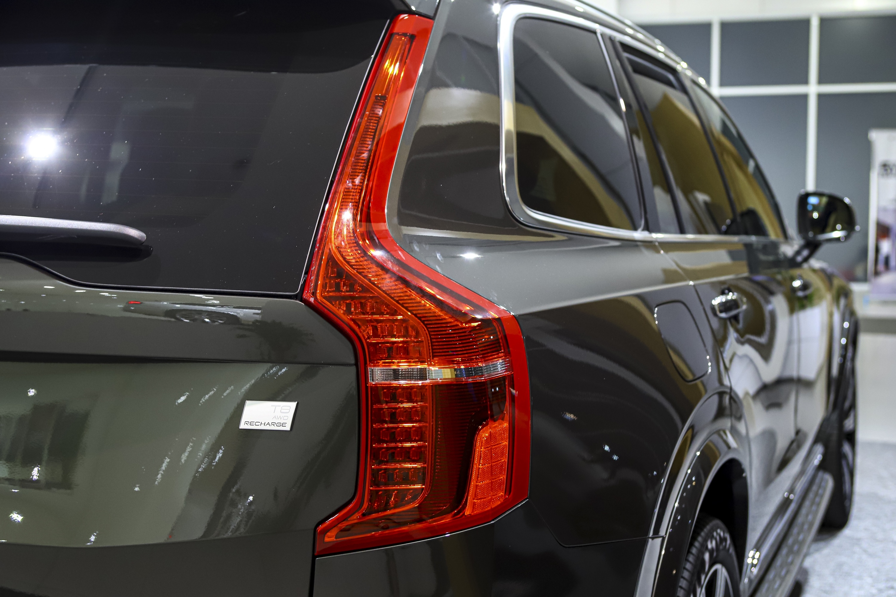 Volvo XC90 T8 2020 anh 7