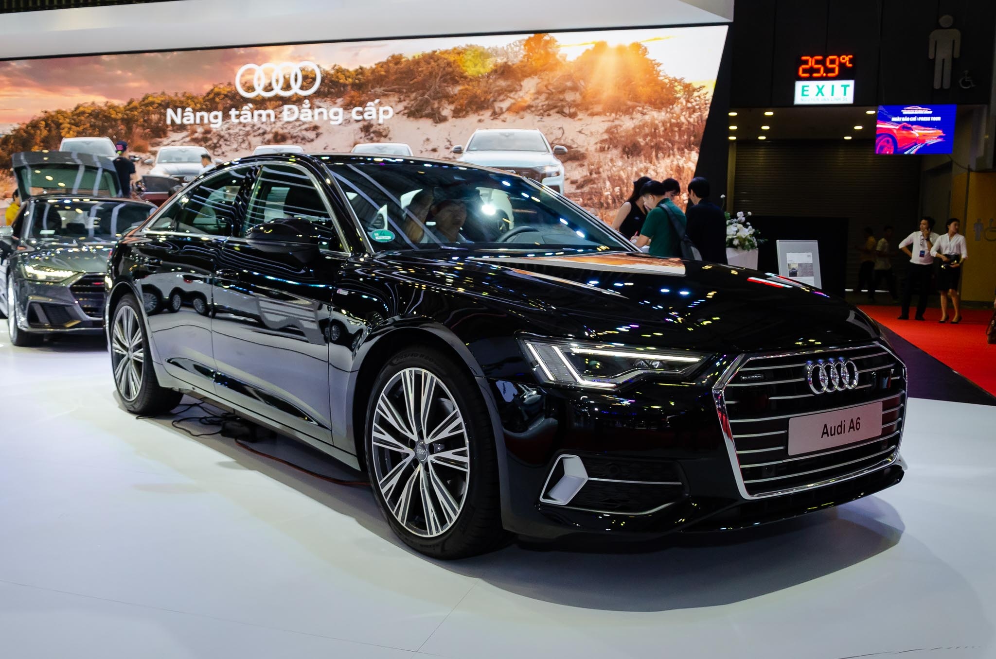 sedan giá 2-3 tỷ đồng ảnh 3 sedan gia 2-3 ty dong anh 3