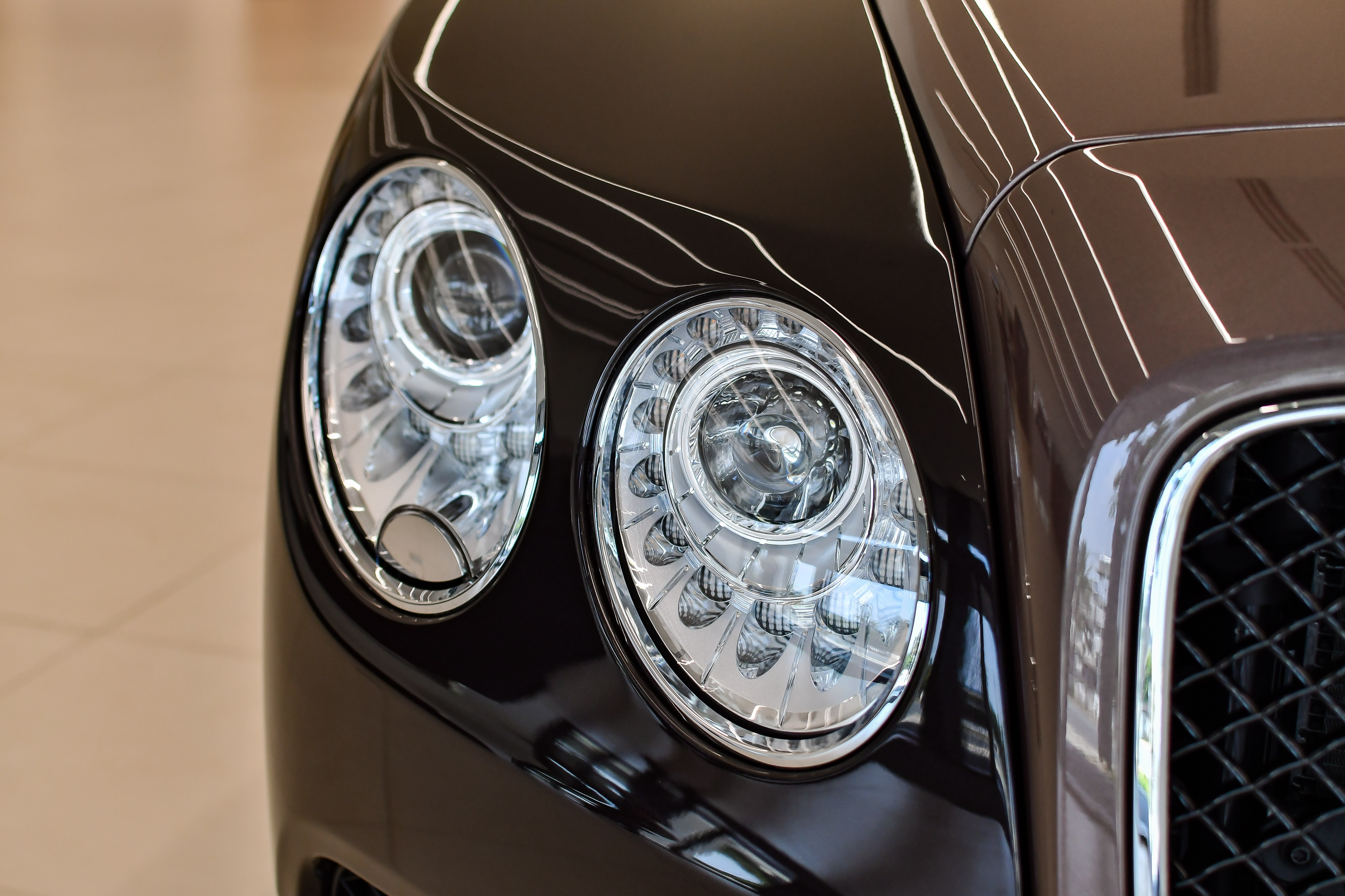 Bentley Flying Spur V8 S ảnh 7 Bentley Flying Spur V8 S anh 7