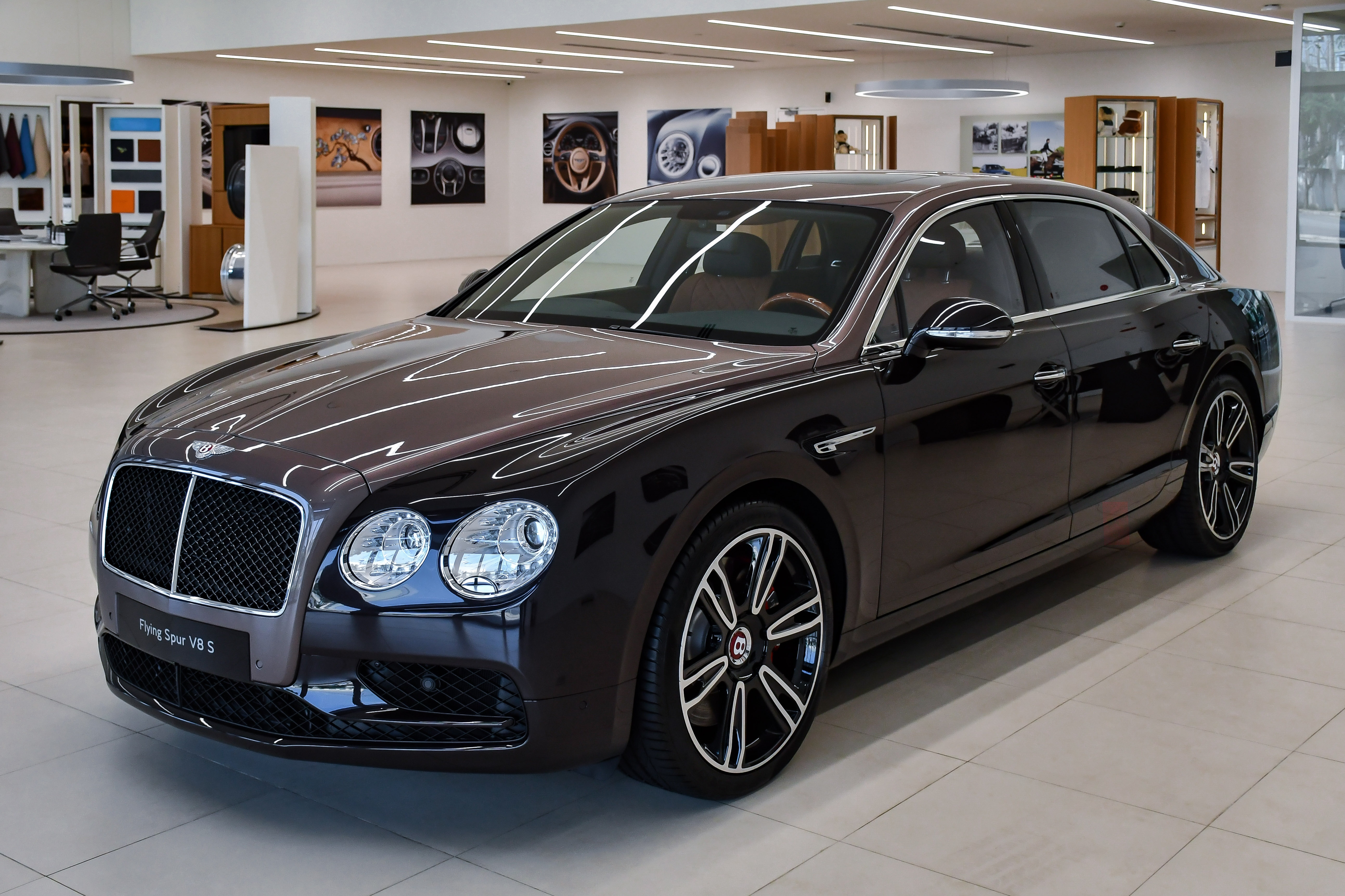Bentley Flying Spur V8 S ảnh 22 Bentley Flying Spur V8 S anh 22