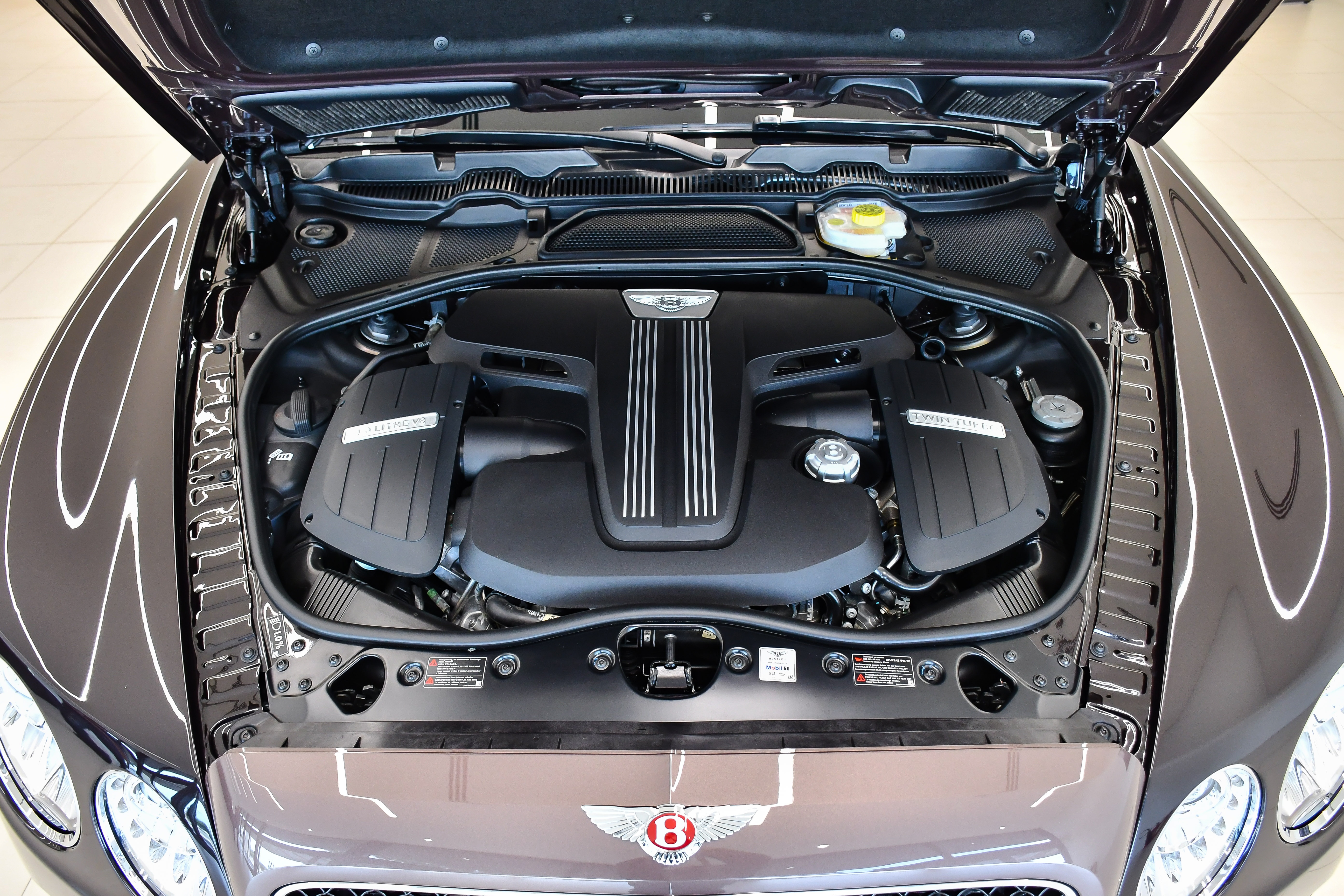 Bentley Flying Spur V8 S ảnh 21 Bentley Flying Spur V8 S anh 21