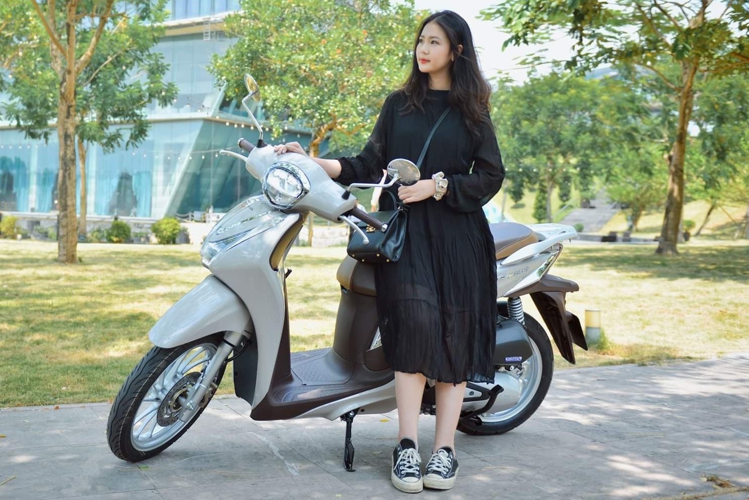 Gia lan banh cac mau xe tay ga duoc ra mat tai Viet Nam nam 2020 hinh anh