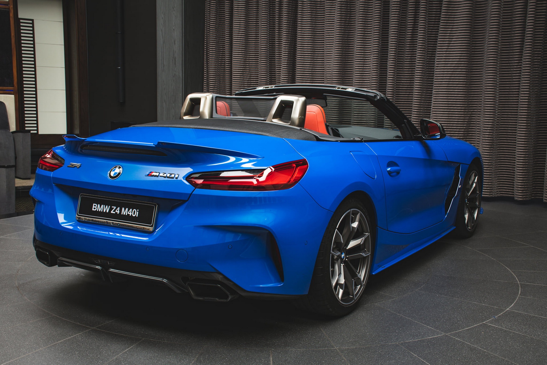 Ban do BMW Z4 mui tran anh 3