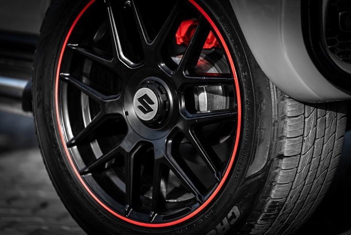 do ngoai that Suzuki Jimny anh 7