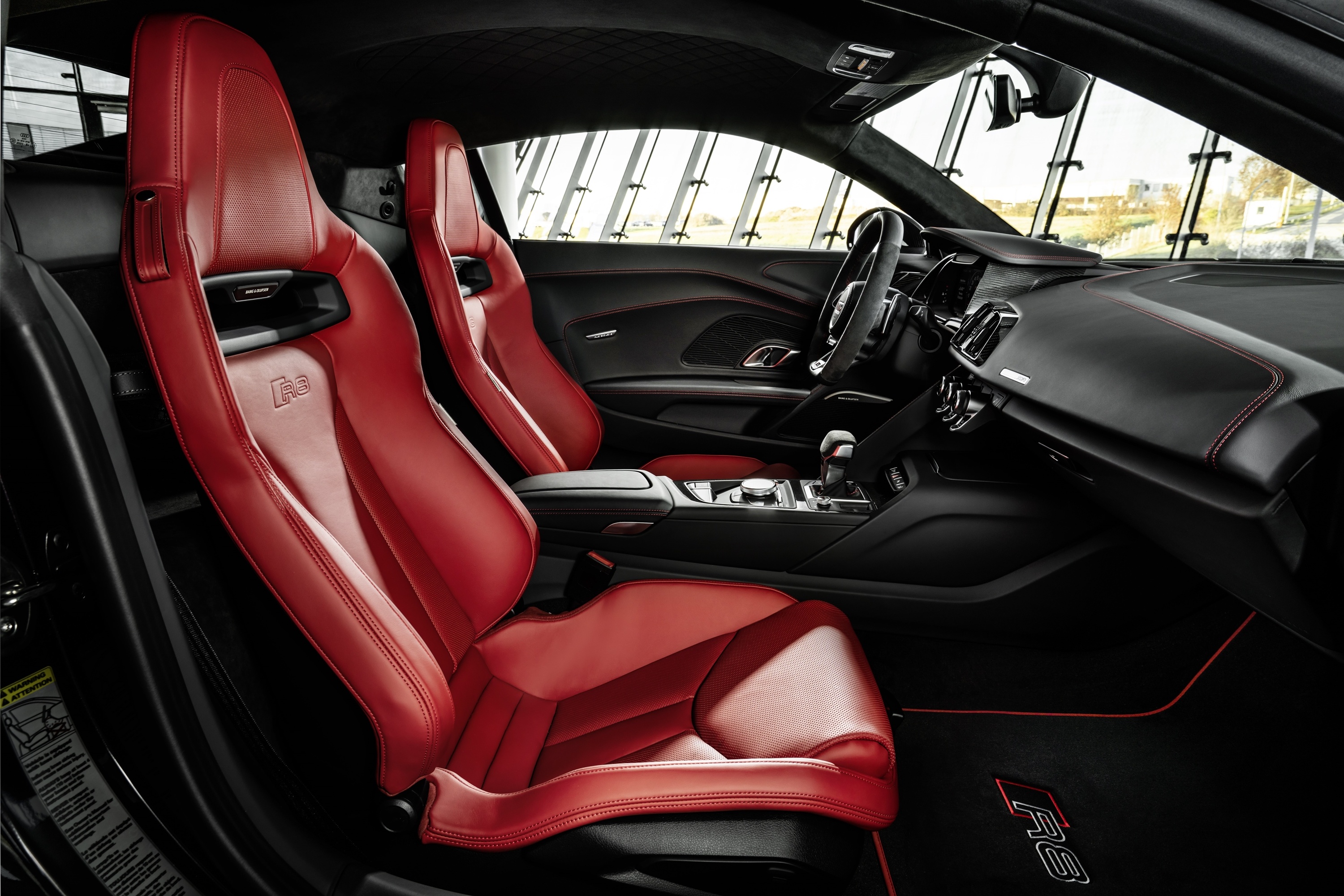 Audi R8 RWD 2021 anh 9