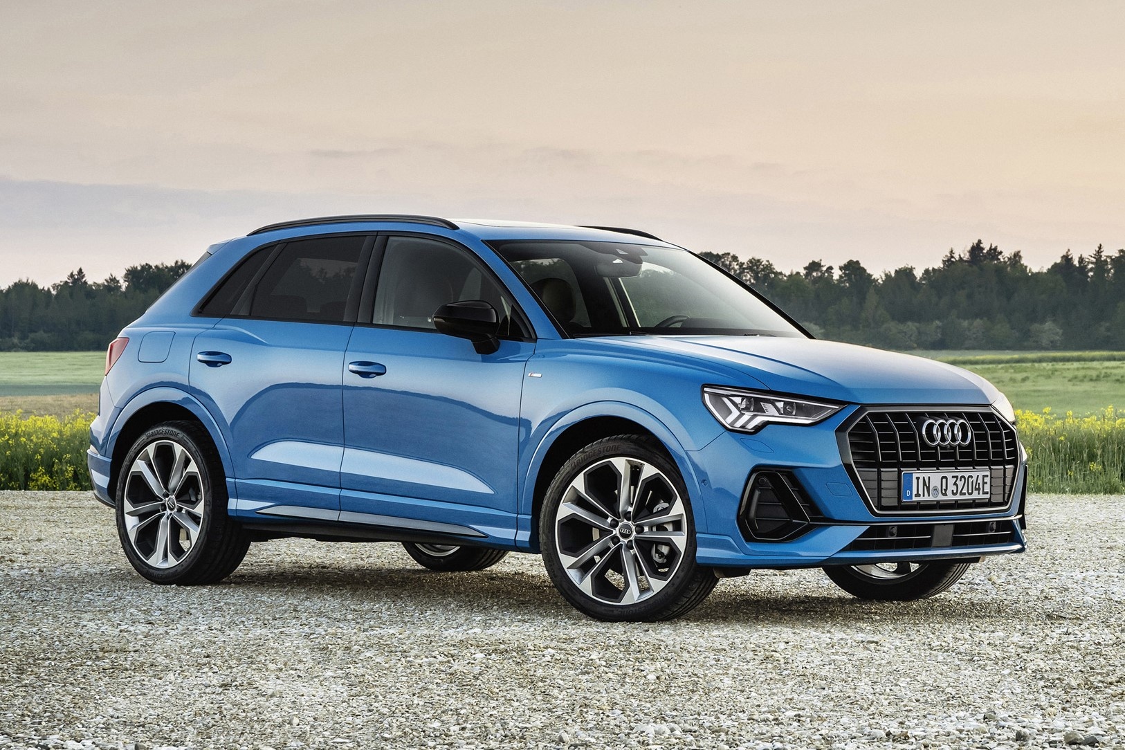 Audi Q3 2021 co them phien ban PHEV manh 242 ma luc hinh anh