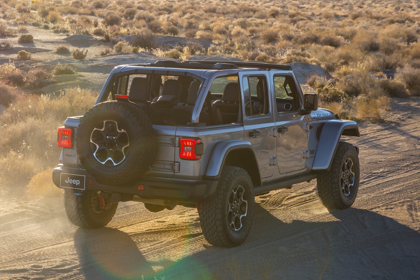 Jeep Wrangler hybrid ảnh 4 Jeep Wrangler hybrid anh 4