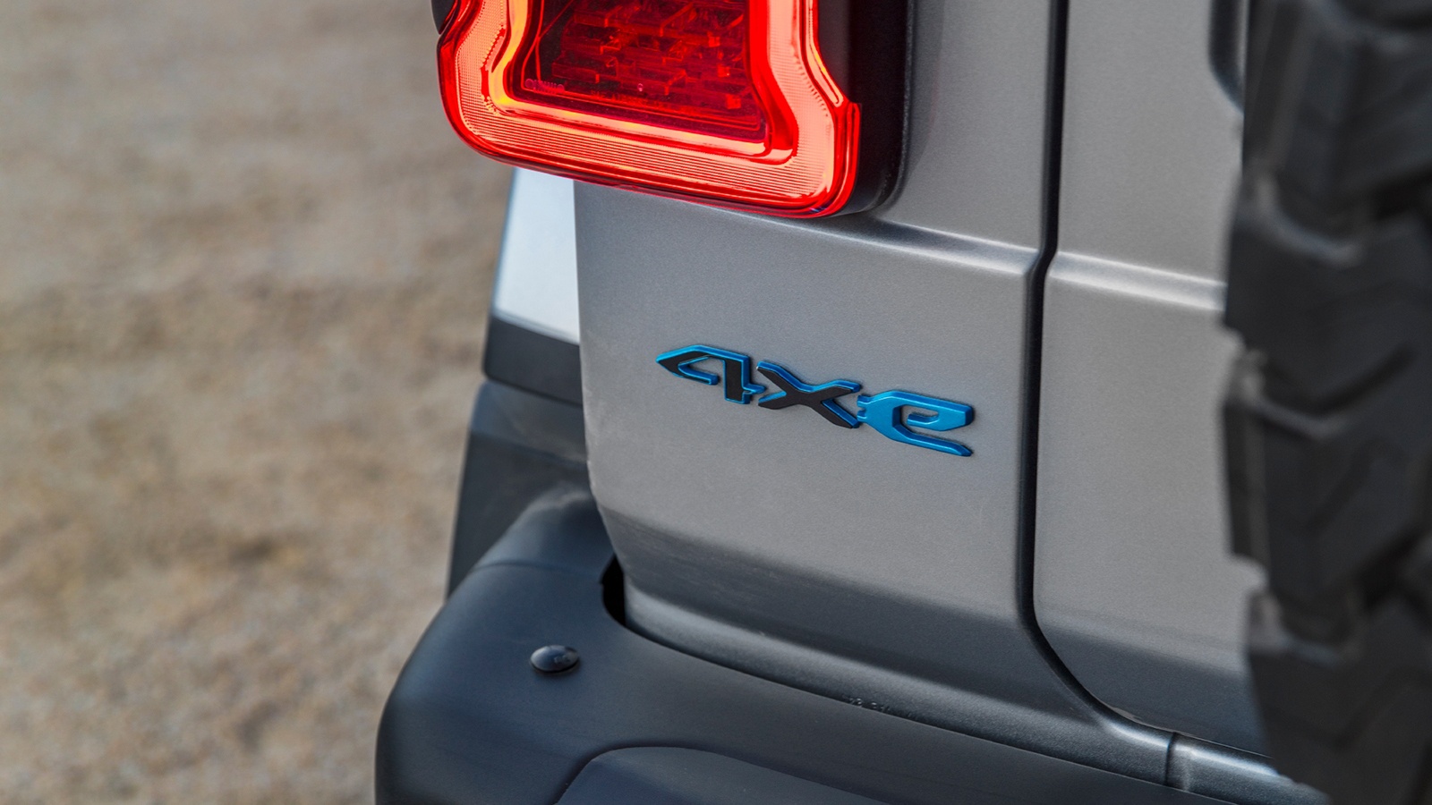 Jeep Wrangler hybrid ảnh 8 Jeep Wrangler hybrid anh 8