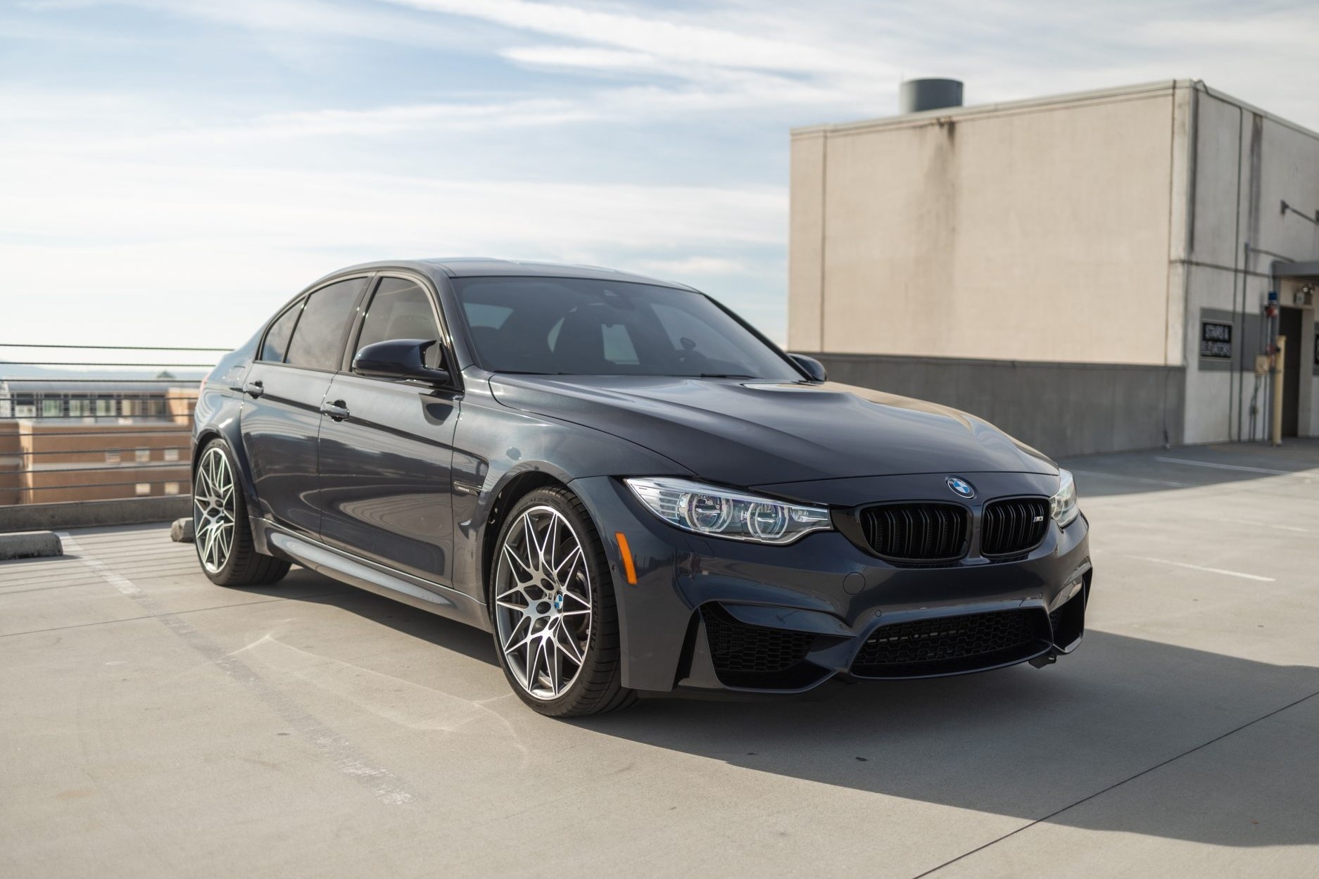 BMW M3 dac biet anh 2