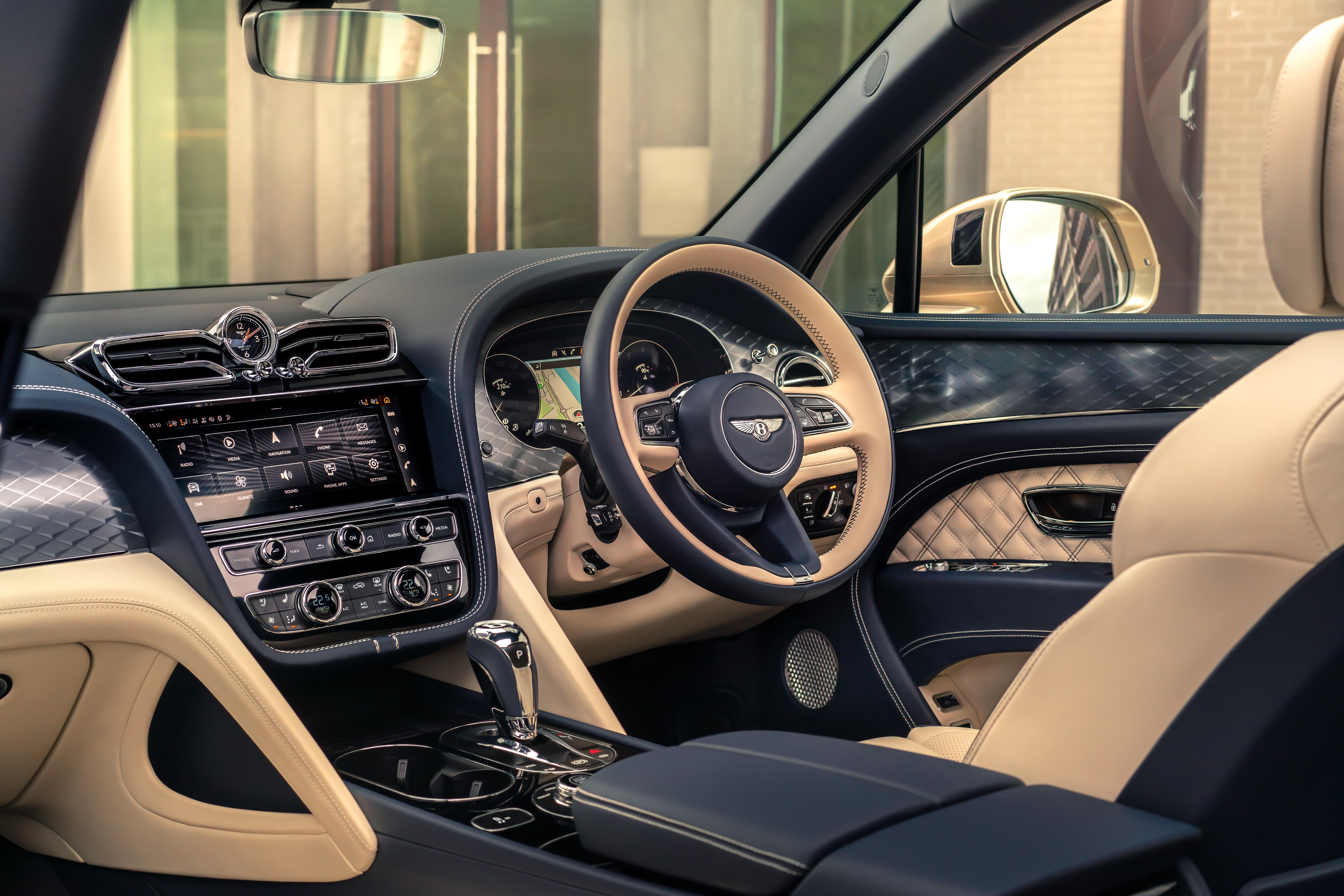 Bentley Bentayga Hybrid  ảnh 10 Bentley Bentayga Hybrid anh 10