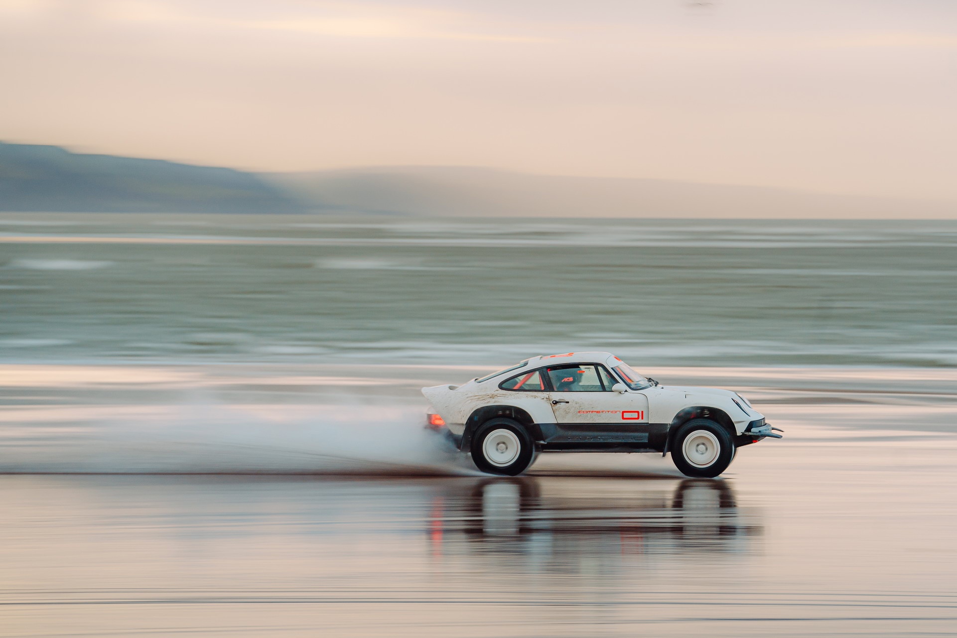 xe dua dia hinh anh 18