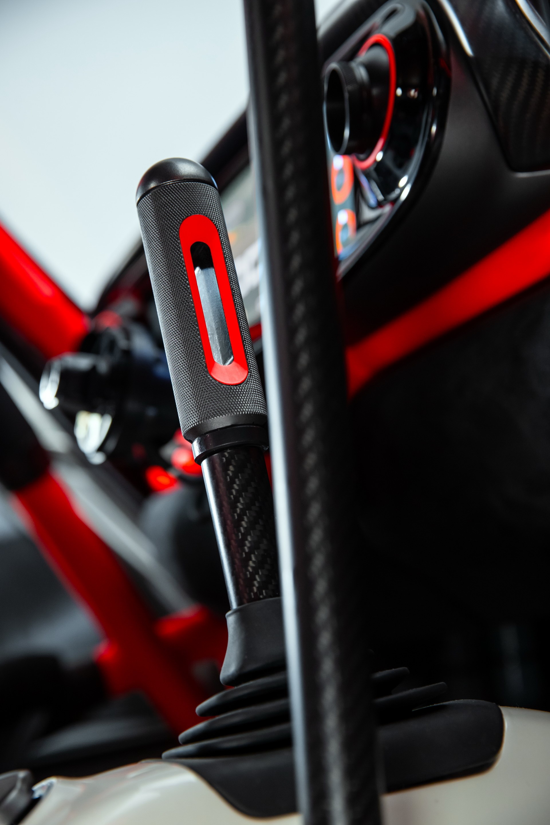 xe dua dia hinh anh 35