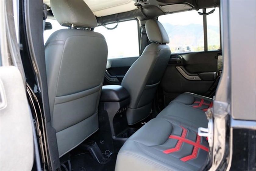 do Jeep Wrangler anh 11