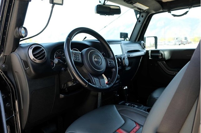 do Jeep Wrangler anh 9